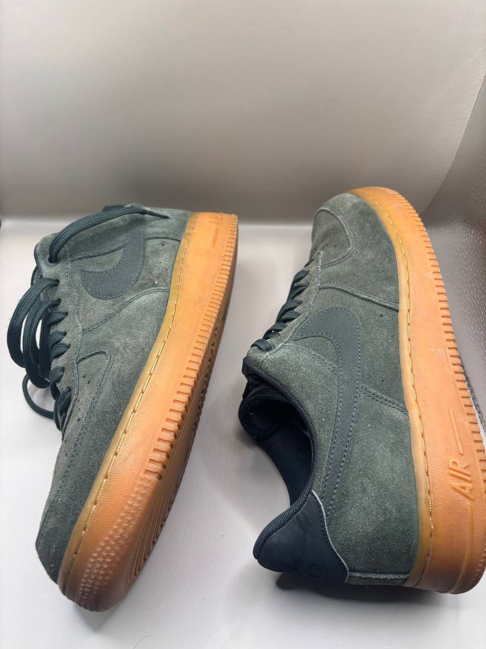 Nike Nike Air Force 1 Low Suede "Outdoor Green" Gum Sole Size US 8.5 / EU 41-42 - 10 Thumbnail