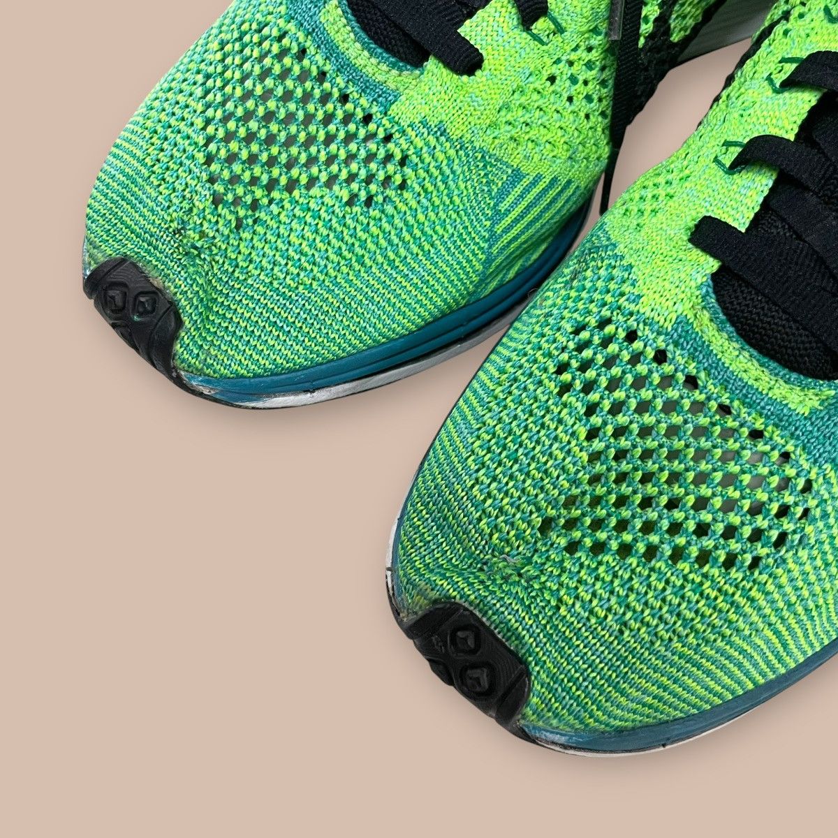 Nike Nike Flyknit Racer "Sport Turquoise" Size US 9.5 / EU 42-43 - 15 Thumbnail