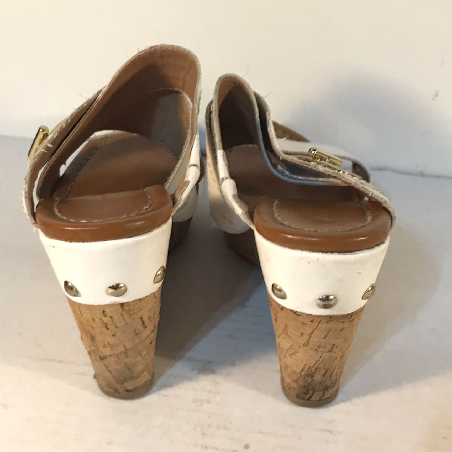Tommy Hilfiger Tommy Hilfiger White Faux Leather Wedge Heels Womens Size 8 Open Toe 3in High Heel Casual Workwear Size US 8 / IT 38 - 3 Thumbnail
