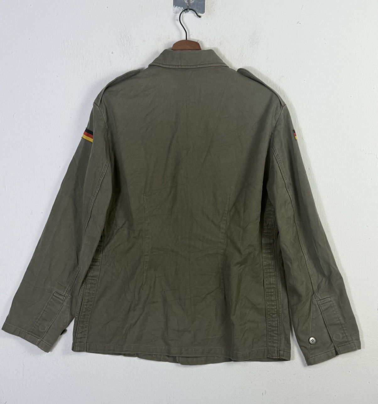 Vintage Vintage Germany Military Button Shirt Jacket Side Flag Logo Size US M / EU 48-50 / 2 - 3 Thumbnail