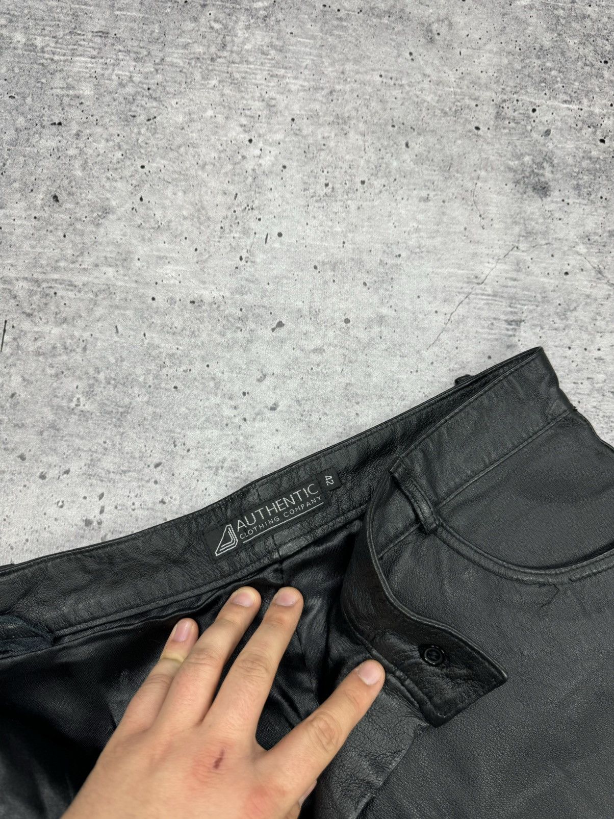 Genuine Leather × Vintage Vintage 90’s Y2K Style Casual Cowboy Genuine Leather Pants Size US 30 / EU 46 - 13 Thumbnail