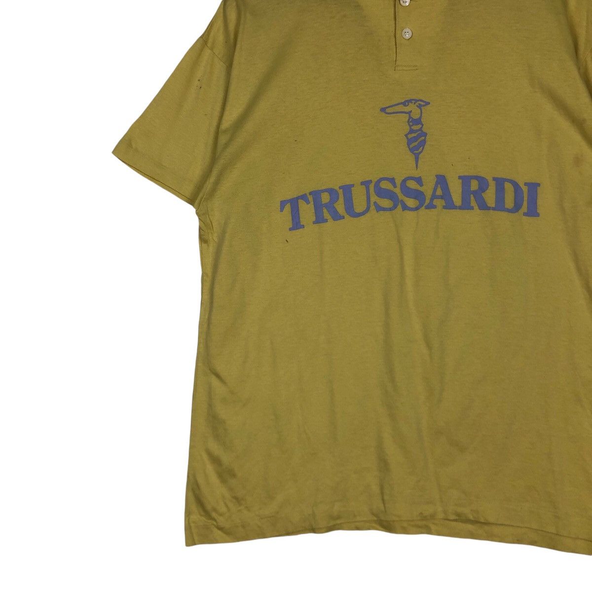 Japanese Brand × Trussardi Vintage Trussardi T-shirt Vintage Material Solf Medium Size US M / EU 48-50 / 2 - 3 Thumbnail