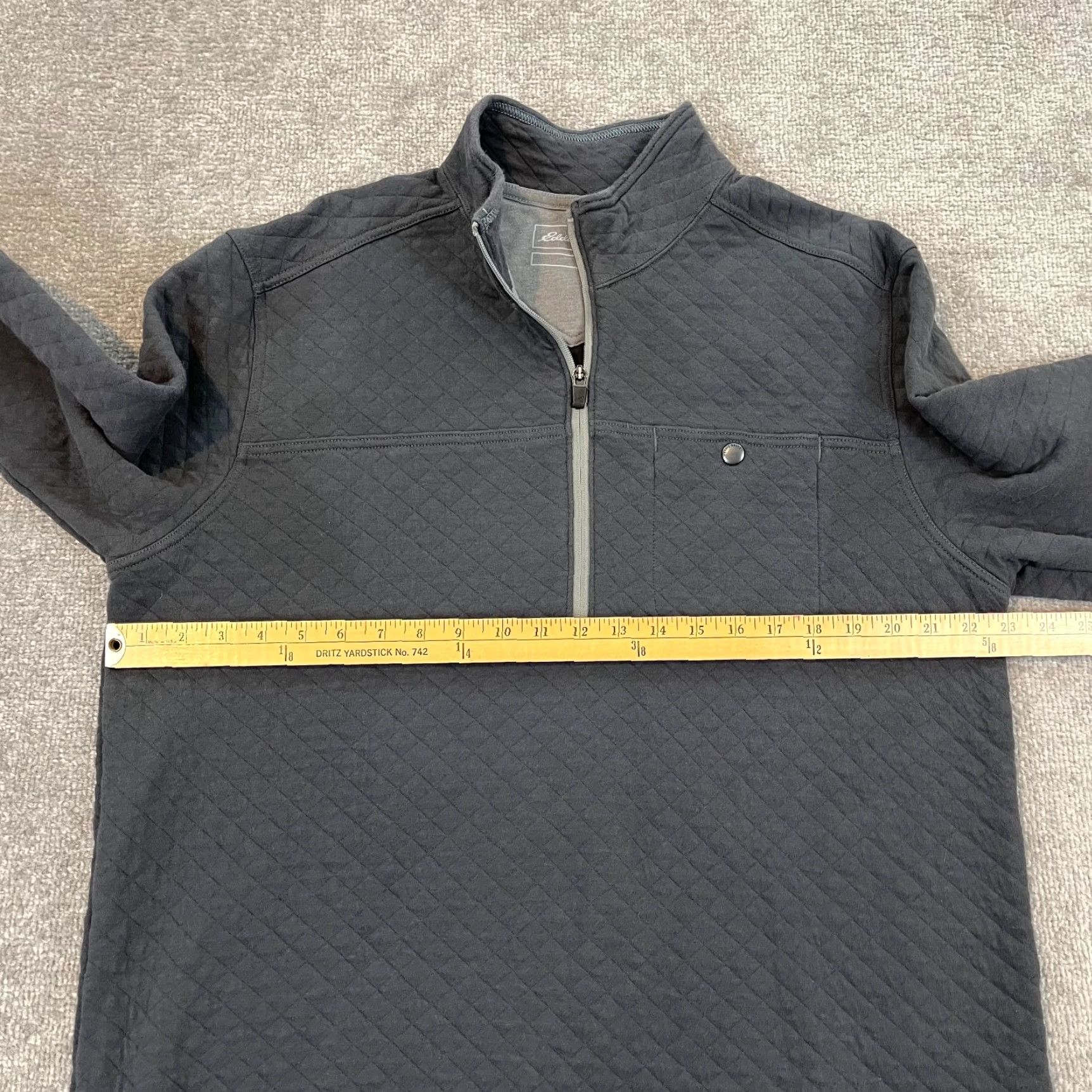 Eddie Bauer Eddie Bauer Sweater Jacket Men Large Gray Grid 1/2 Zip Pullover Outdoor Hike L/S Size US L / EU 52-54 / 3 - 5 Thumbnail