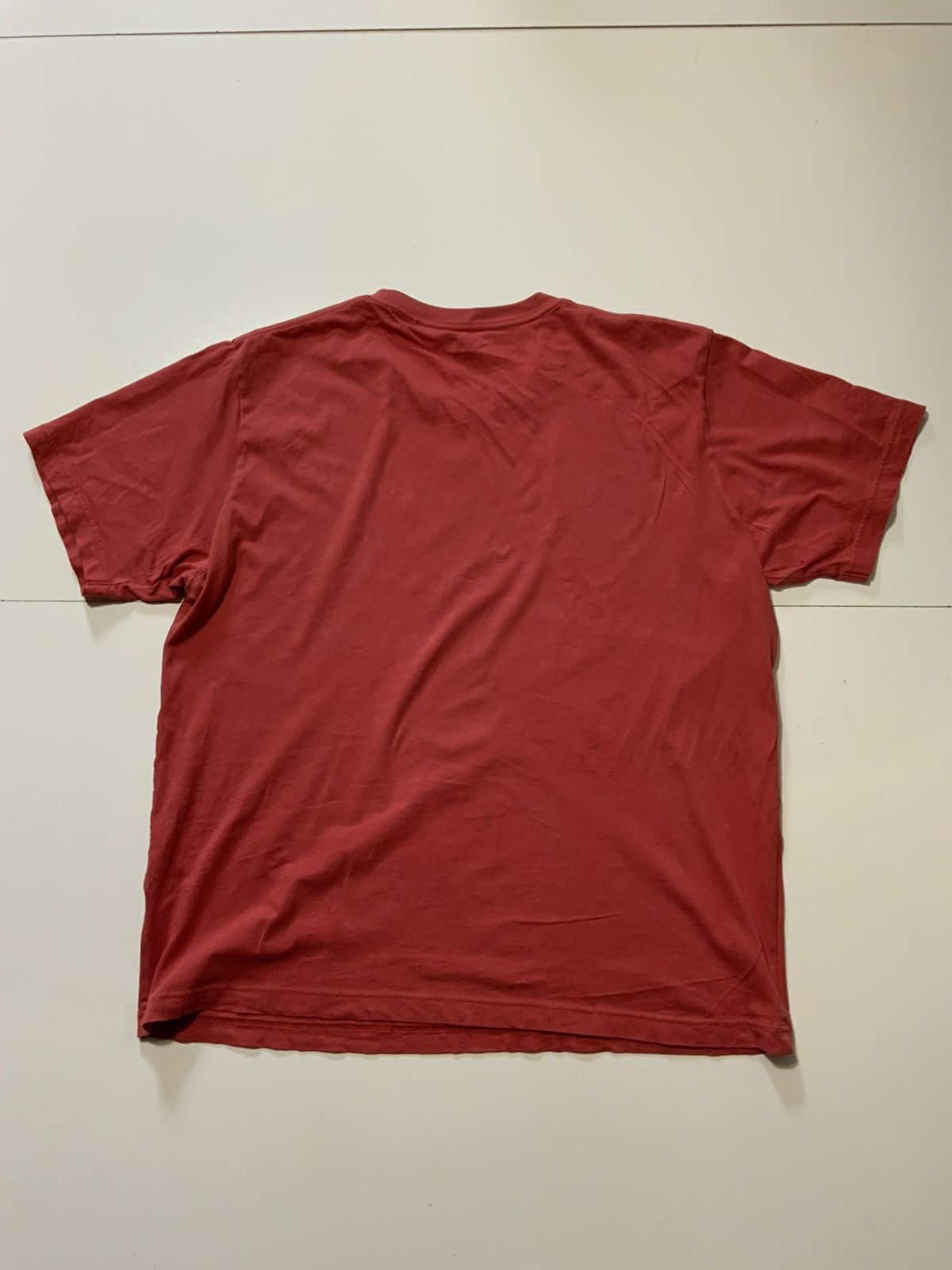 Uniqlo Uniqlo UT X YuYu Hakusho Kurama Rose Whip Shonen Jump TShirt Size US L / EU 52-54 / 3 - 3 Thumbnail