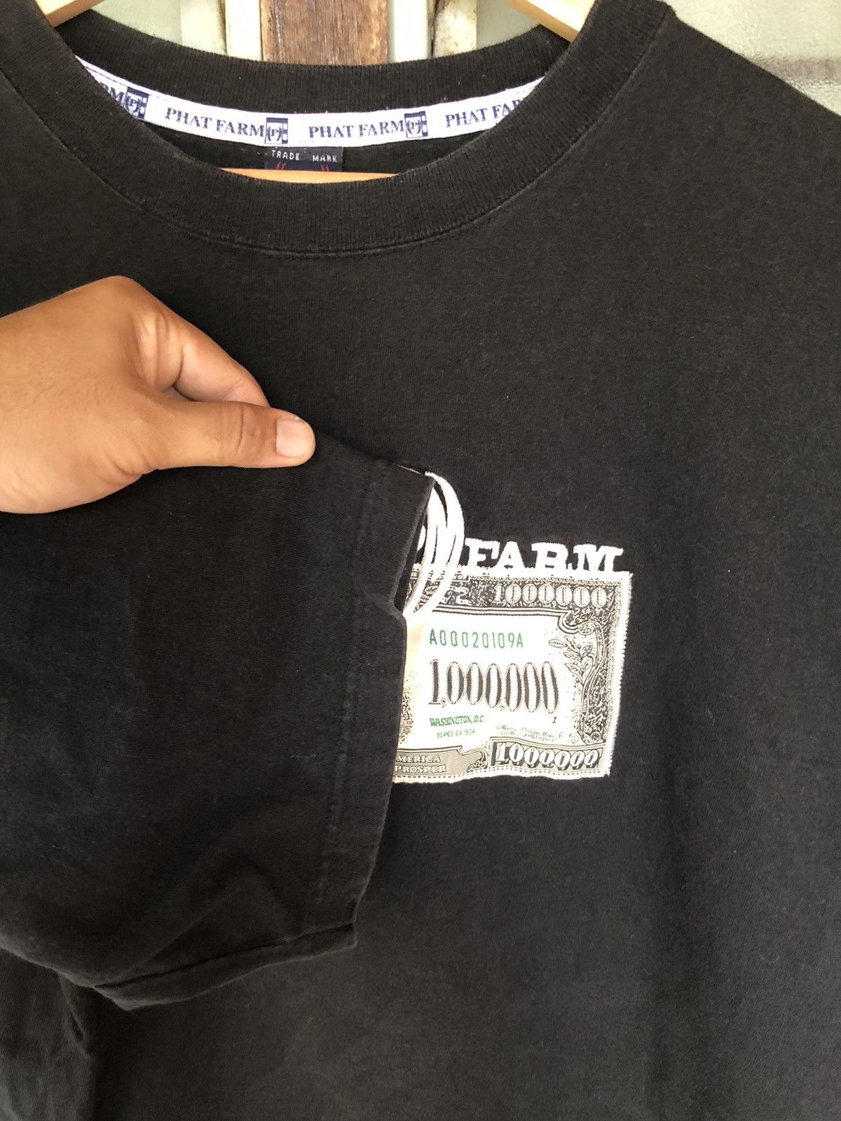 Phat Farm Vintage Phat Farm 1,000.000 usd Embroidered Rare Shirt Tee Size US XL / EU 56 / 4 - 6 Thumbnail