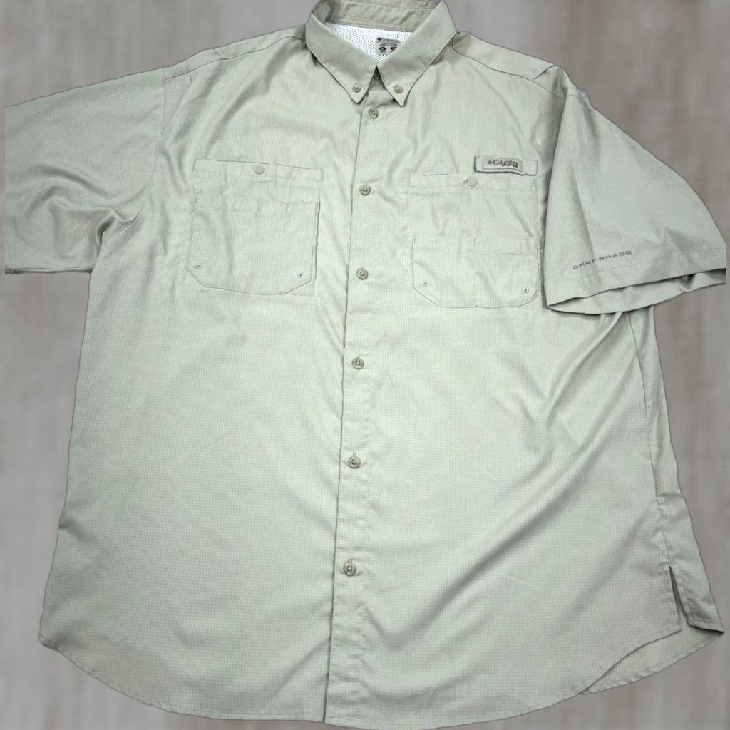Vintage Columbia PFG Shirt Men XL Tan Khaki Button-Up Performance Fish Gear Safari Size US XL / EU 56 / 4 - 1 Thumbnail