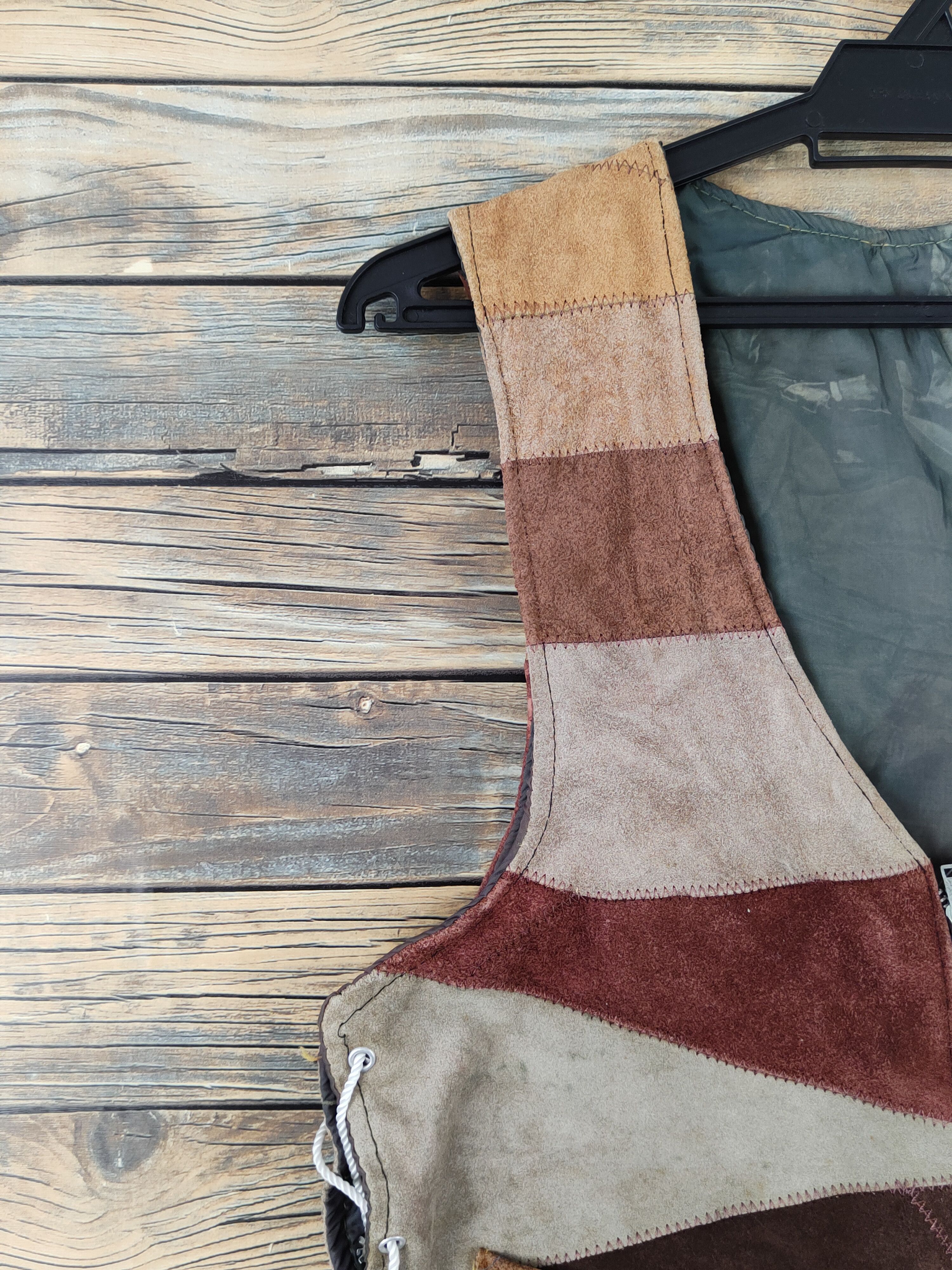 Japanese Brand Japan patchwork vintage tiger stripe Leather Vests #W1927 Size US S / EU 44-46 / 1 - 4 Thumbnail