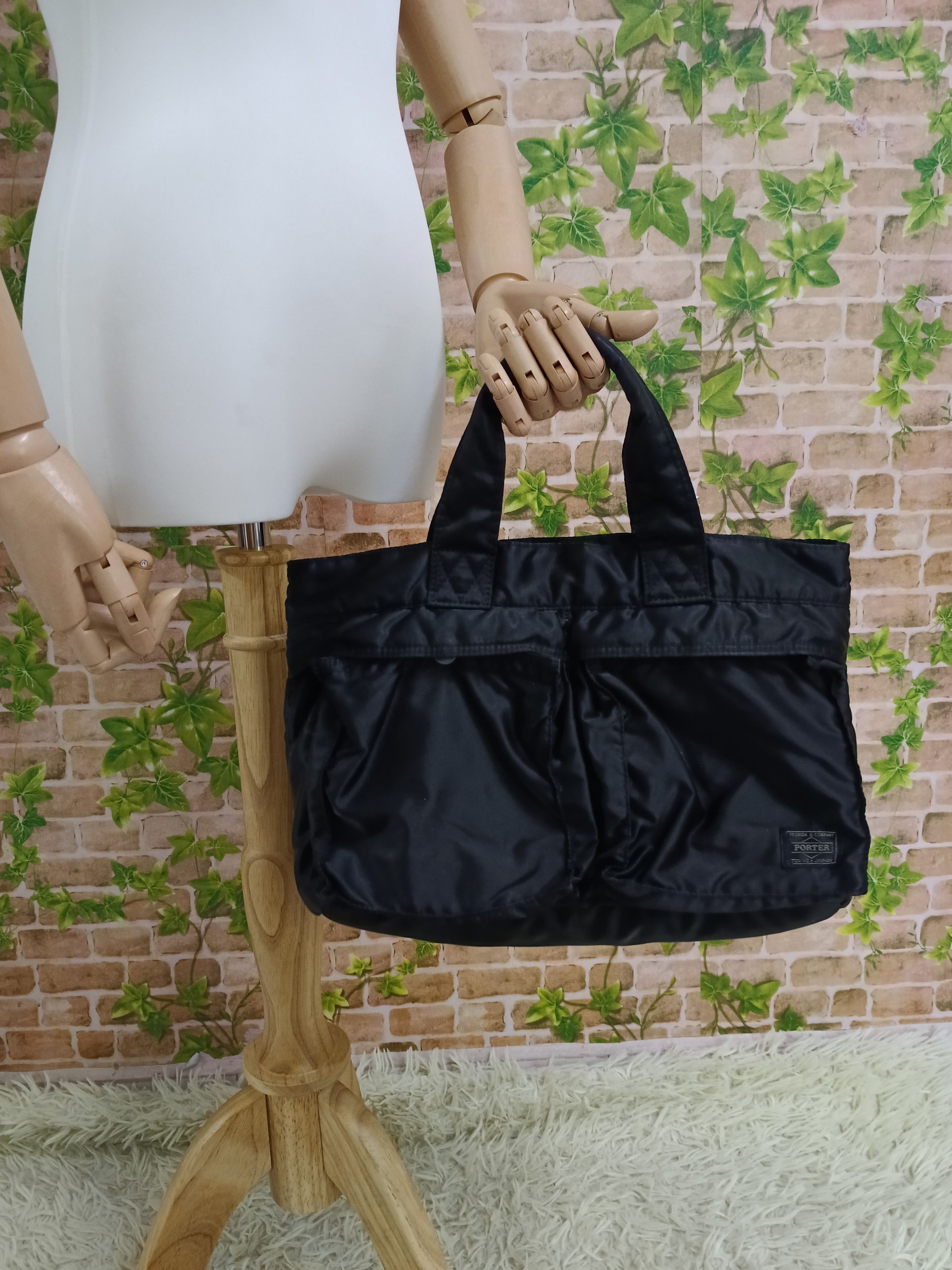Porter PORTER TANKER BLACK TOTE BAG Size ONE SIZE - 1 Thumbnail