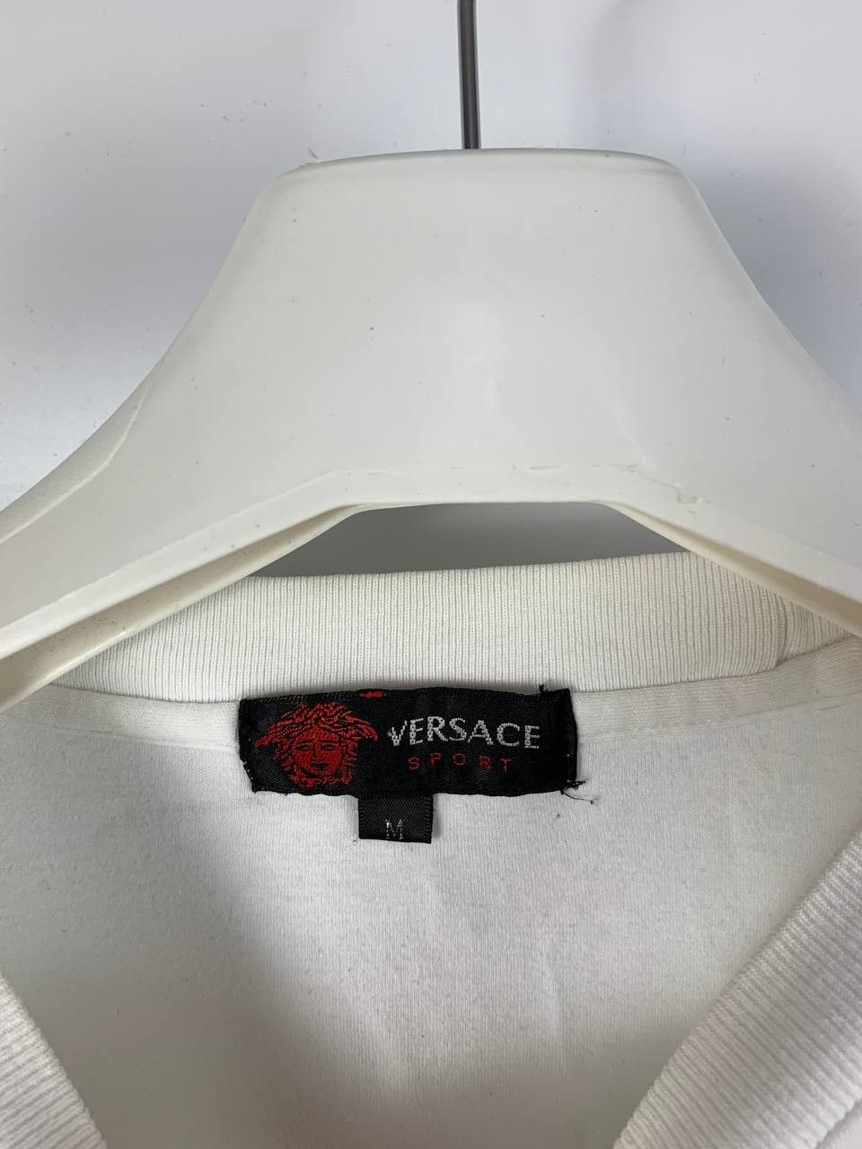 Versace Versace Vintage Big Logo white cotton M Size US M / EU 48-50 / 2 - 5 Thumbnail