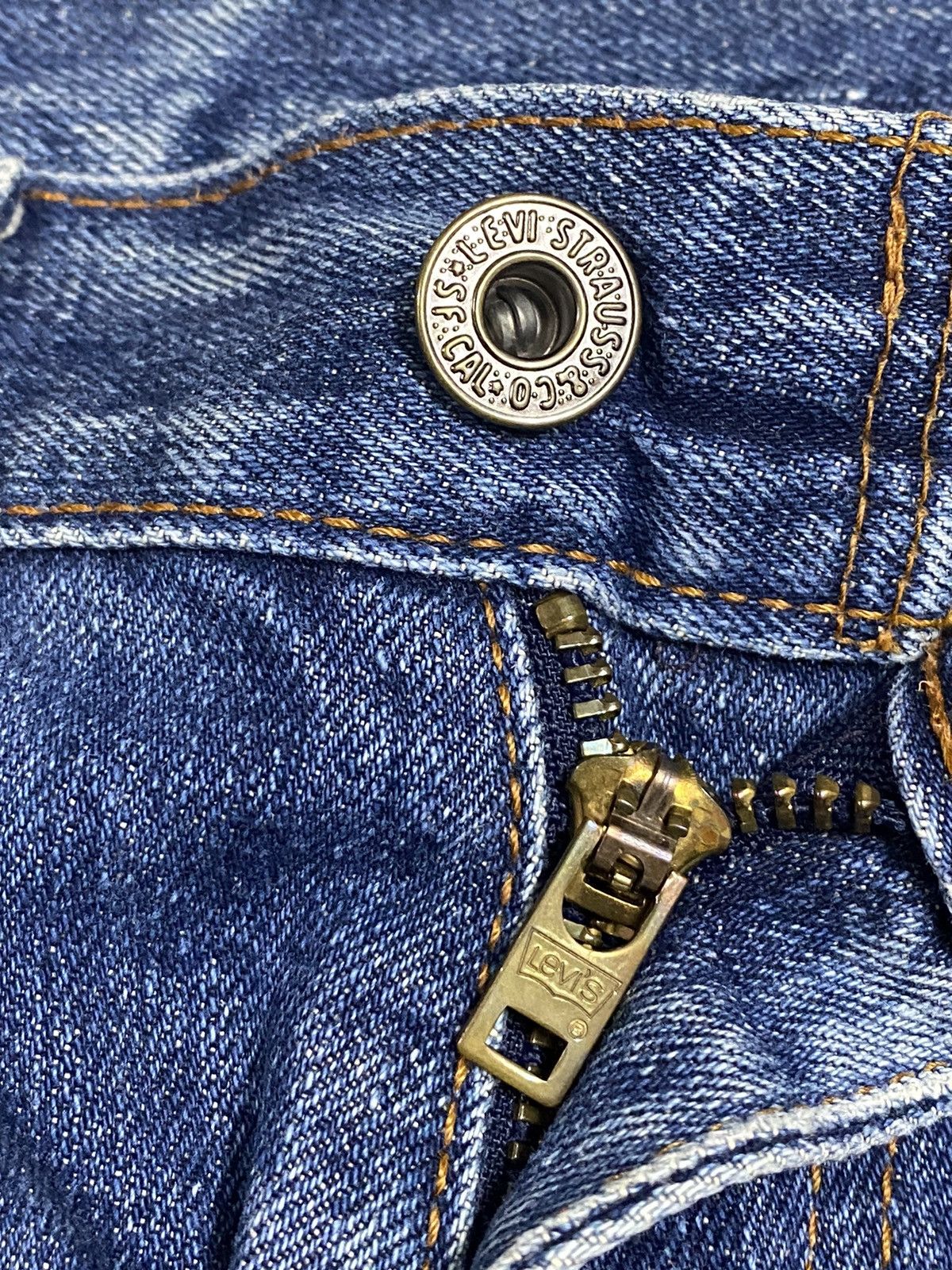 Levi's Levi's 501 90’s blue Wide Leg Baggy jeans Size US 31 - 7 Thumbnail