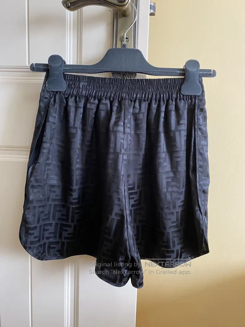 Fendi Fendi Double F logo silk shorts with mulberry silk Size 24" / US 00 / IT 34 - 2 Thumbnail