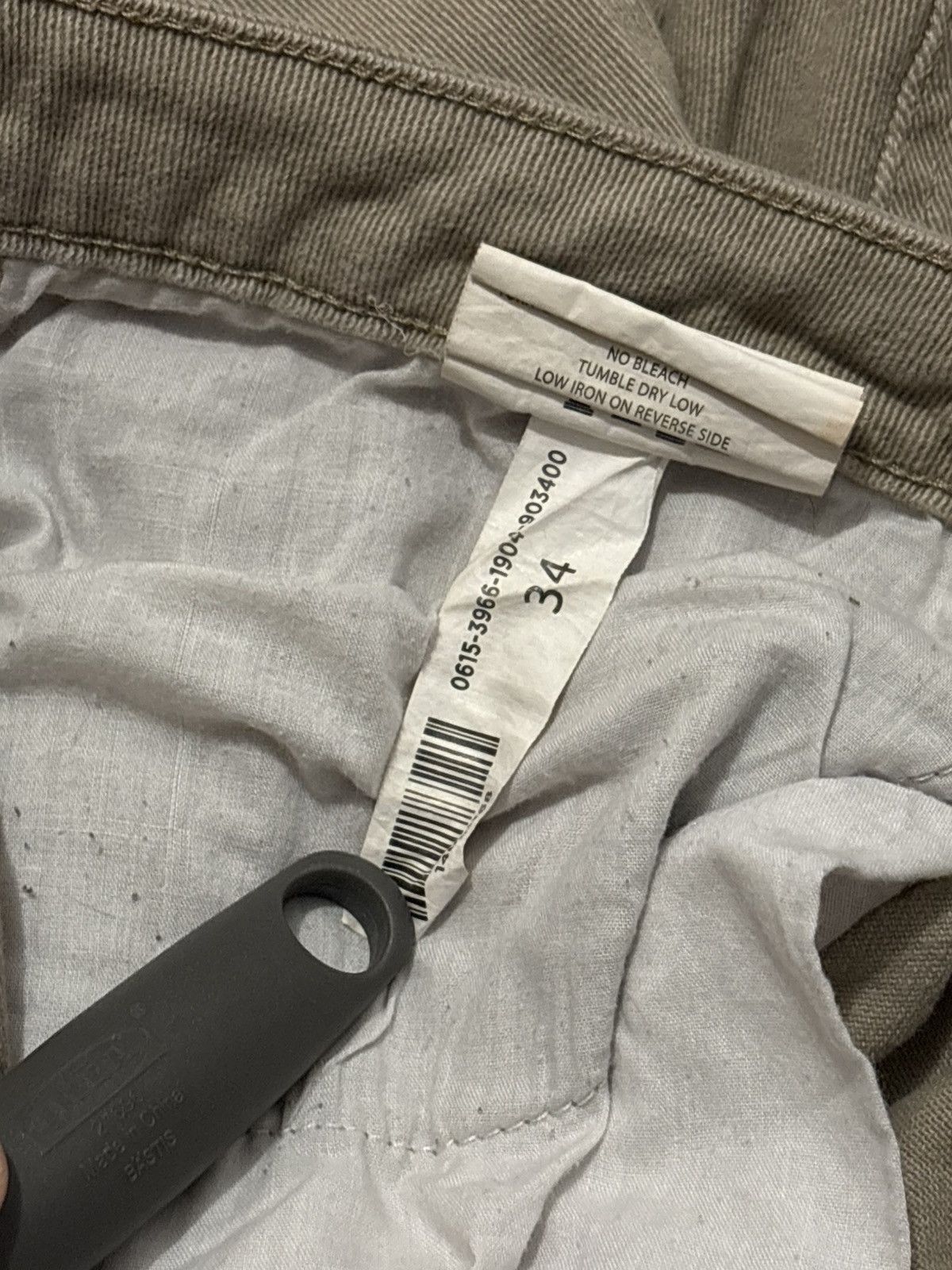 Vintage Vintage Y2K Bluenotes Men's Denim Beige Skinny Fit Shorts Size US 34 / EU 50 - 13 Thumbnail