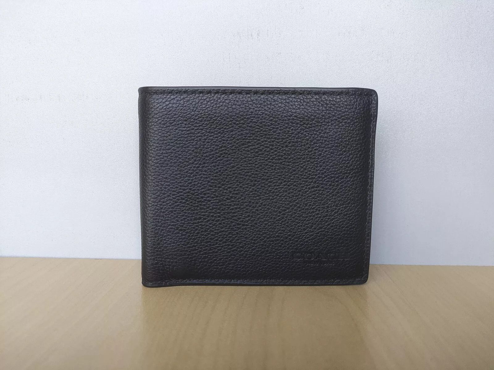 Coach Coach 3 - IN - 1 Leather Wallet T 0558 Size ONE SIZE - 1 Thumbnail
