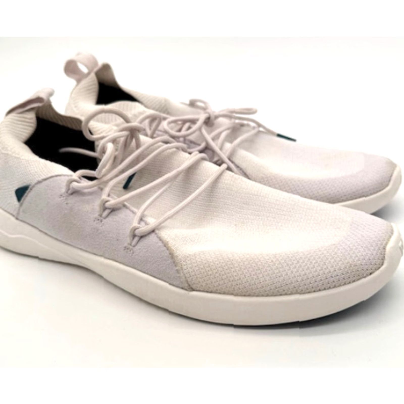 Vintage VESSI Cityscape WATERPROOF Mens 11M White Low Top Perfect Cruise or Boat Shoes Size US L / EU 52-54 / 3 - 3 Thumbnail