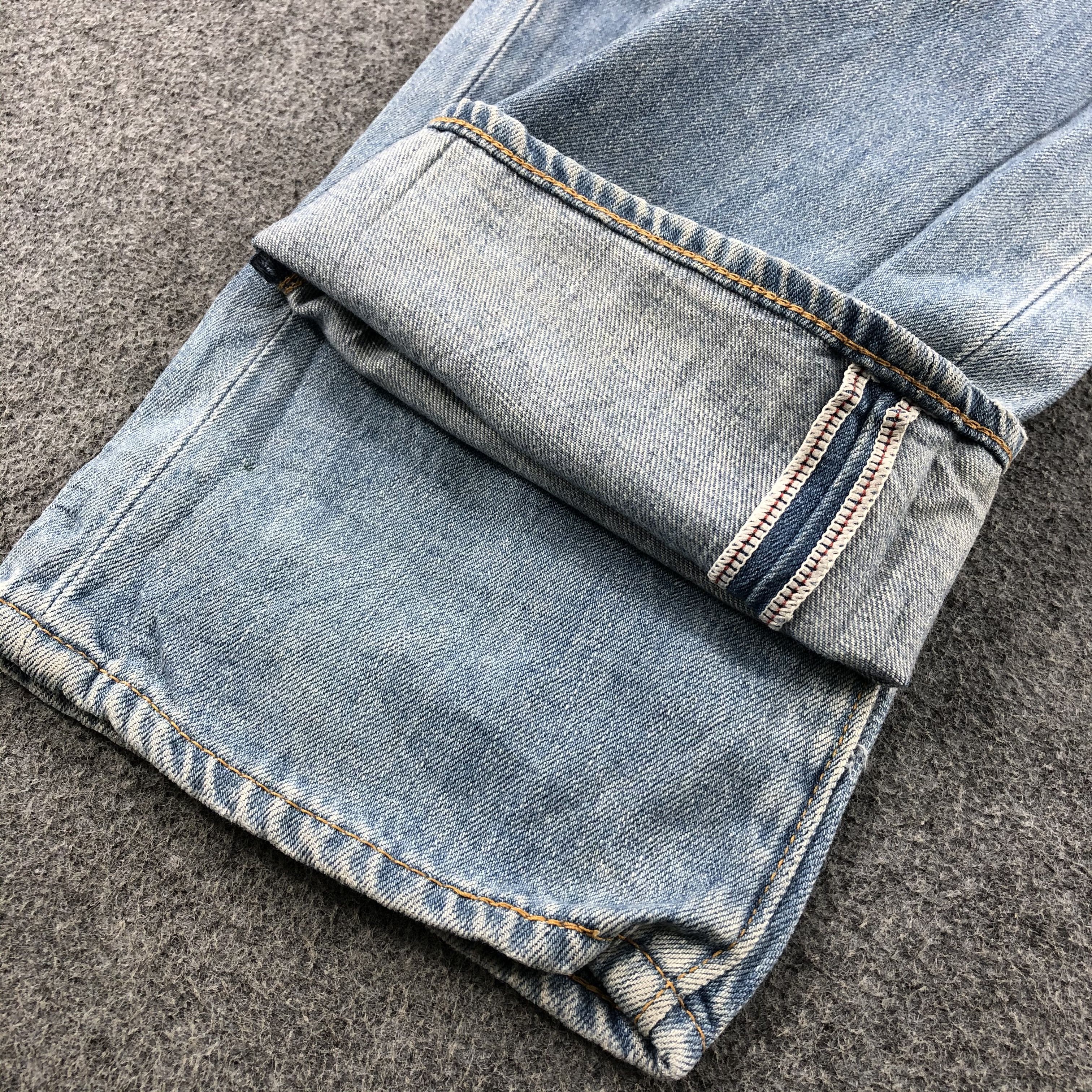 Levi's × Vintage Vintage Light Wash Levis 511 Jeans-JM1980 Size US 35 - 7 Thumbnail