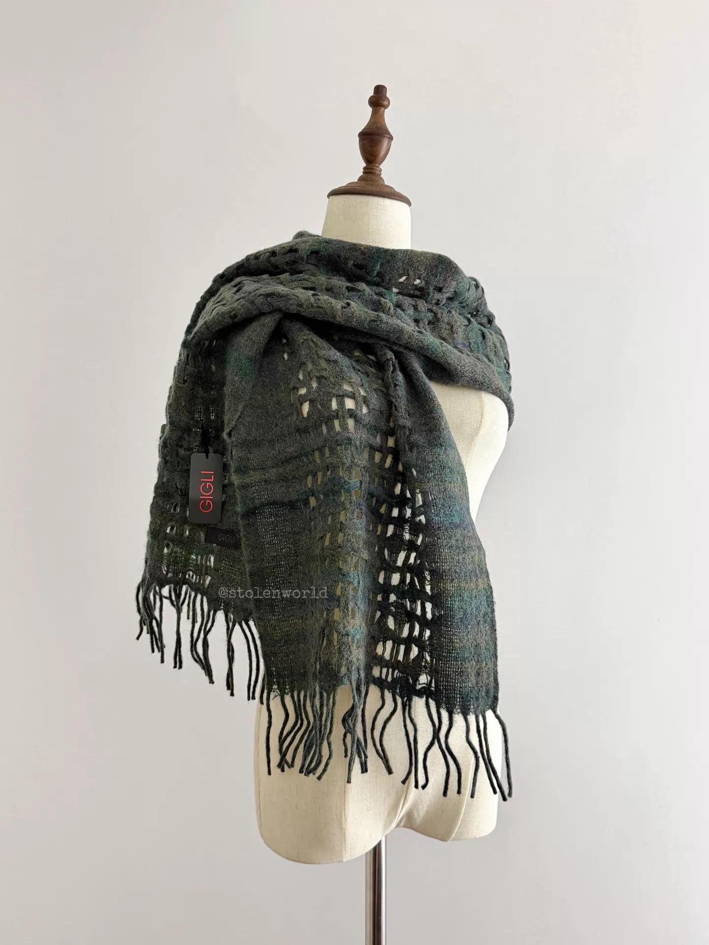 Romeo Gigli Romeo Gigli Moss Green Open Knit Tassel Wool Scarf Size ONE SIZE - 5 Thumbnail
