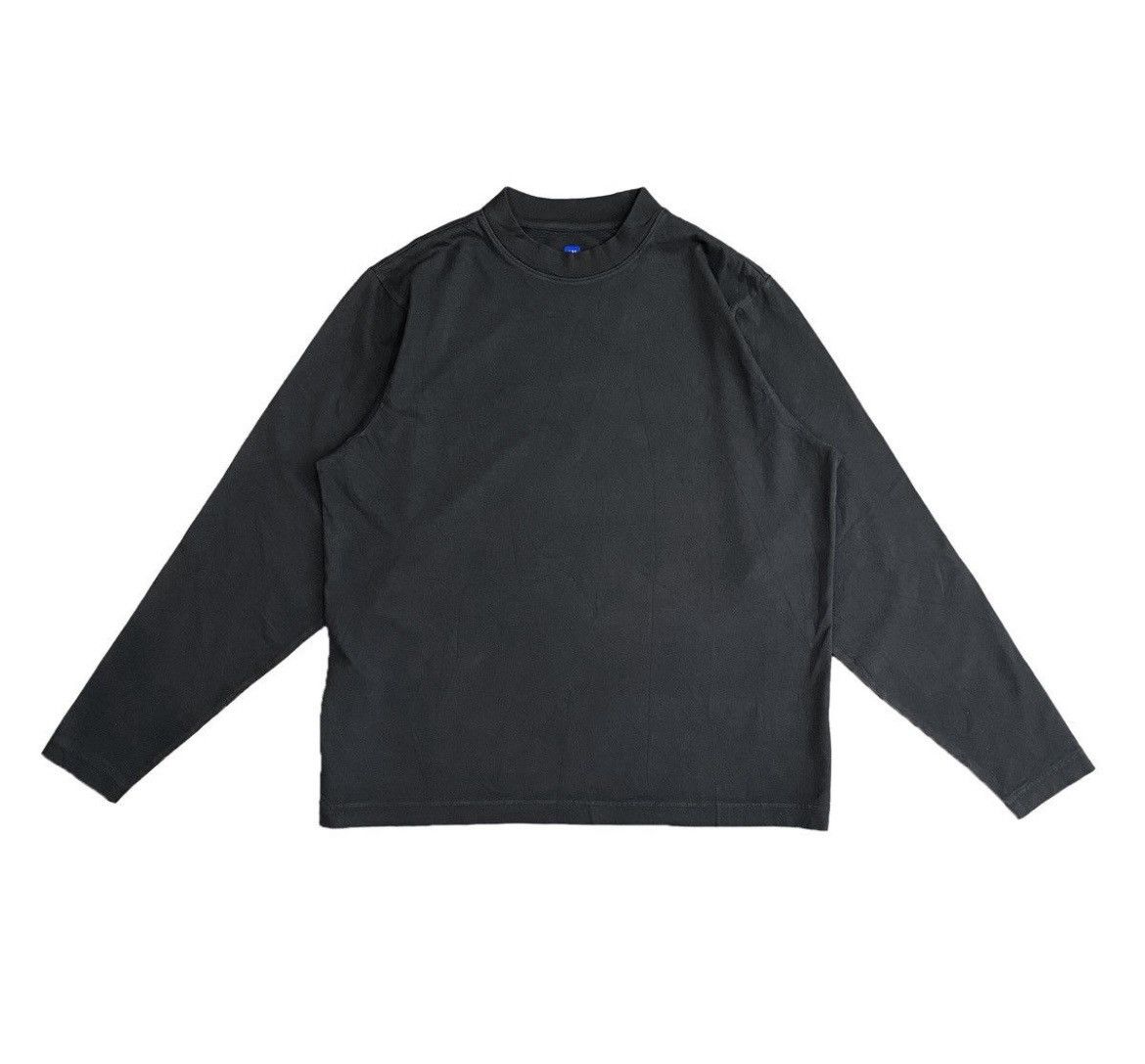 Balenciaga × Gap × Kanye West Yeezygap Long Sleeve Tee Size US M / EU 48-50 / 2 - 2 Thumbnail
