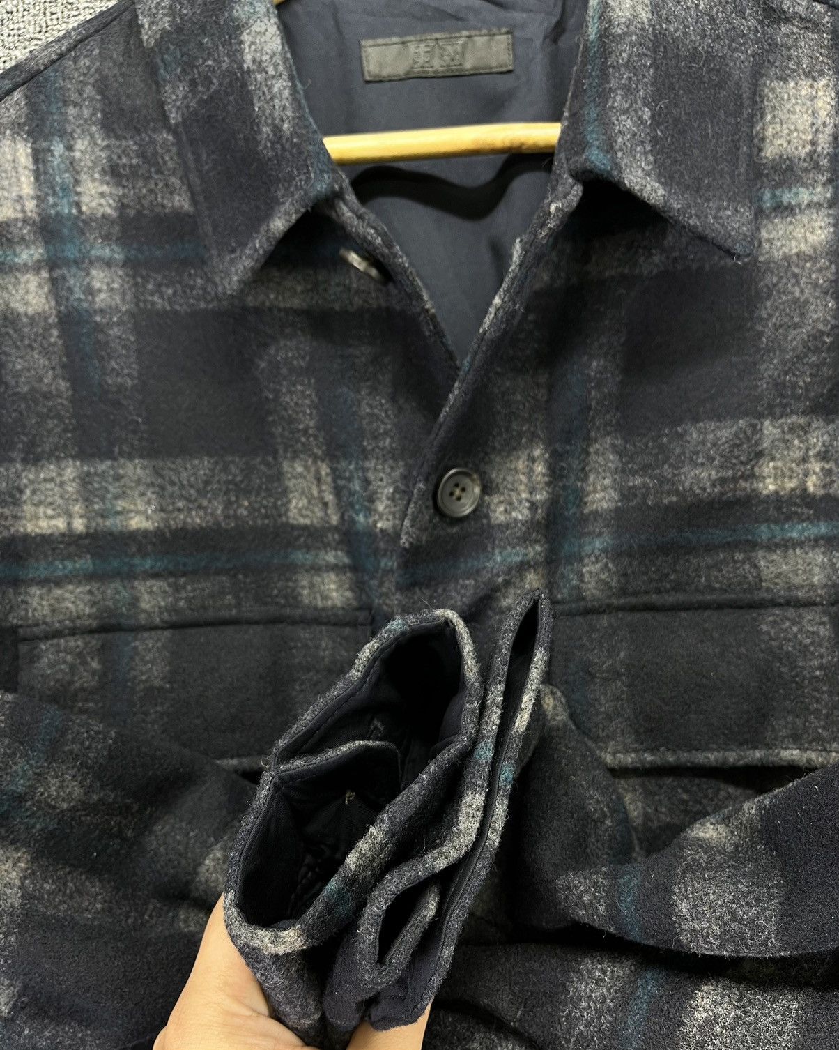 Flannel Vintage Uniqlo Shadow Plaid Button Up Flannel Jacket Size US M / EU 48-50 / 2 - 10 Thumbnail