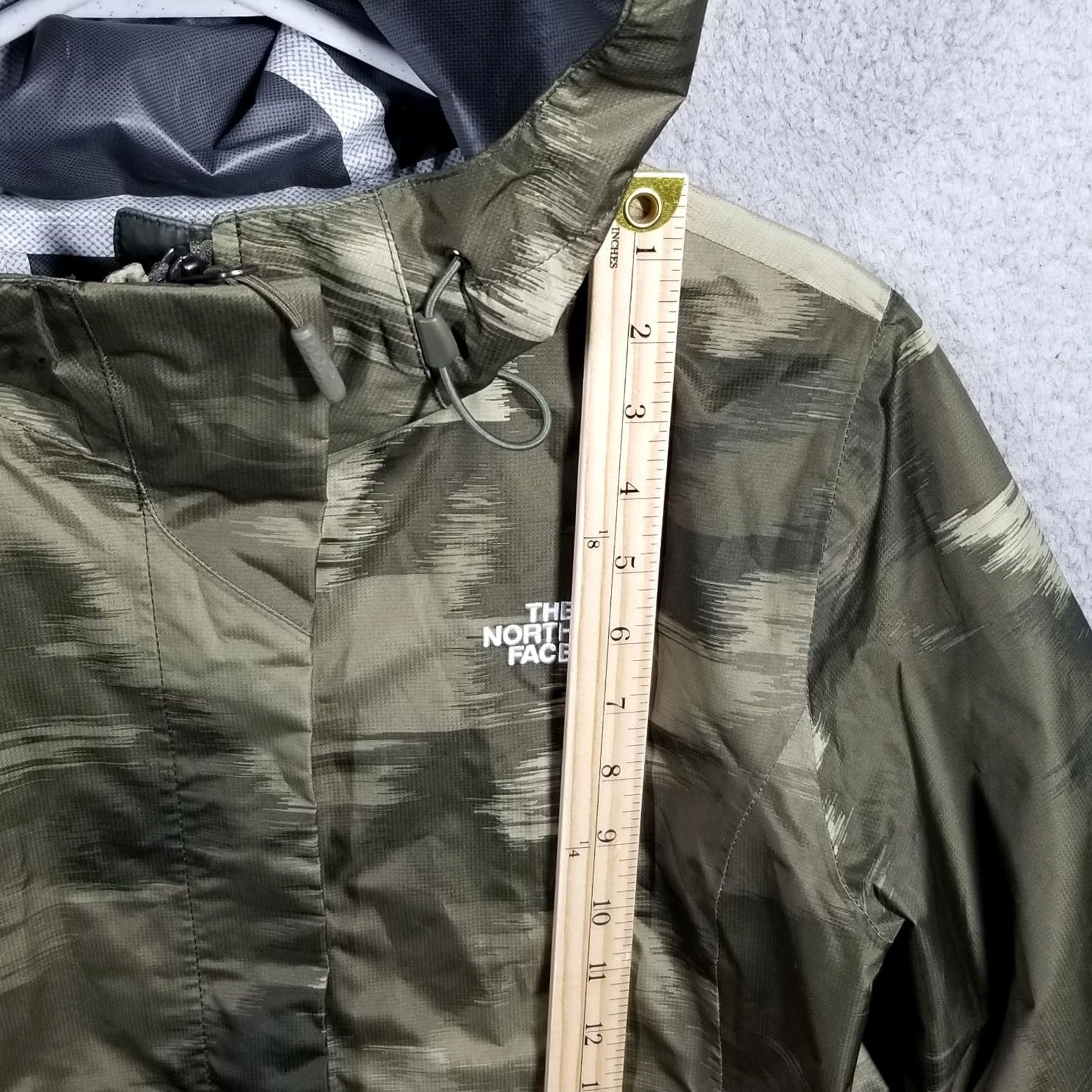 The North Face The North Face Venture 2 Jacket Womens M Camo DryVent Waterproof Hooded Size M / US 6-8 / IT 42-44 - 6 Thumbnail