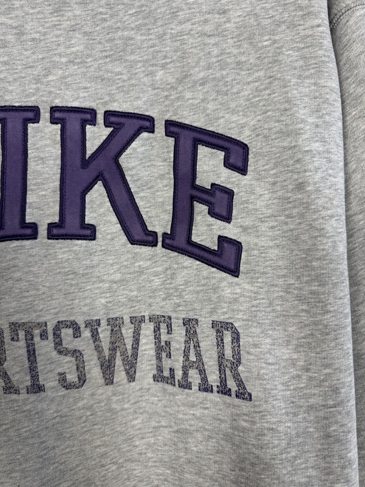 Nike Vintage Nike USA Sportswear Crewneck Sweatshirt Big Logo XL Size US XL / EU 56 / 4 - 7 Thumbnail