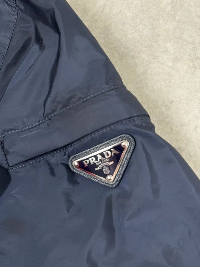 Prada SS2017 Prada Navy Logo Shoulder Patch Windbreaker Jacket Size US M / EU 48-50 / 2 - 9 Thumbnail