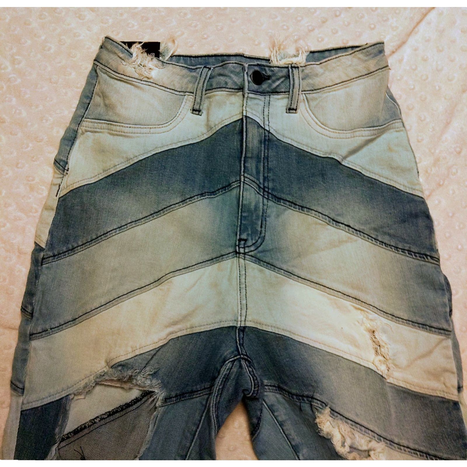 Fashion Nova Fashion Nova Breaking Barriers Patchwork Straight Leg Jeans Size 15 32x31 Blue Wash Size 36" / US 14 / IT 50 - 4 Thumbnail