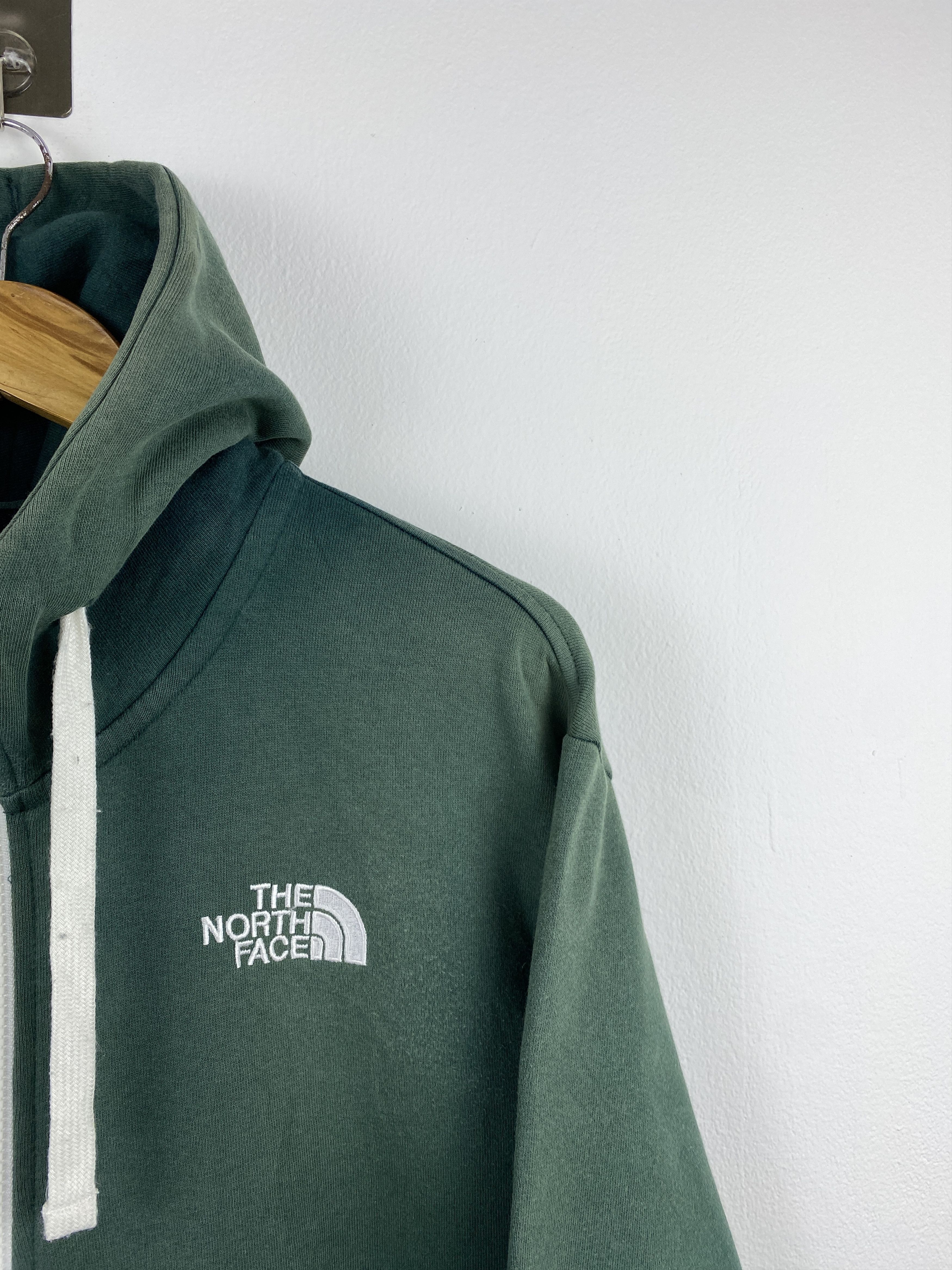 The North Face Vintage The North Face Zipper Up Hoodie SH0456 Size US L / EU 52-54 / 3 - 6 Thumbnail