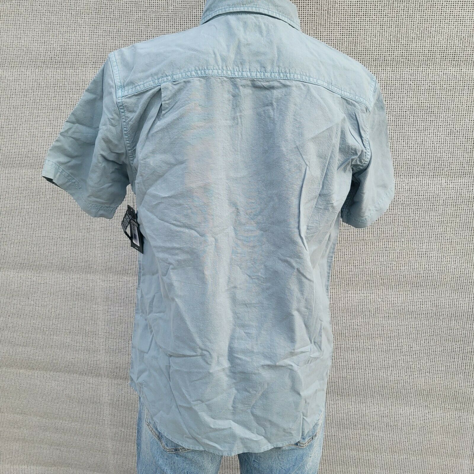 O'Neill Men's O'Neill Button-Up Shirt. Size Medium. Size US M / EU 48-50 / 2 - 4 Thumbnail