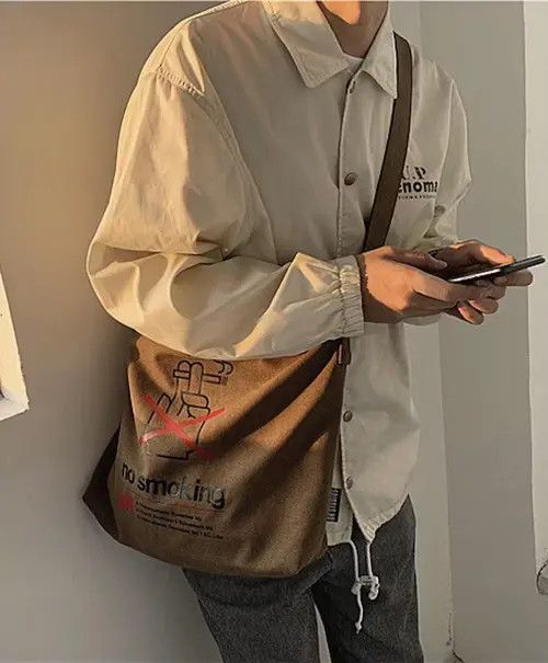 Japanese Brand Graphic print canvas shoulder bag messenger bag Size ONE SIZE - 4 Thumbnail
