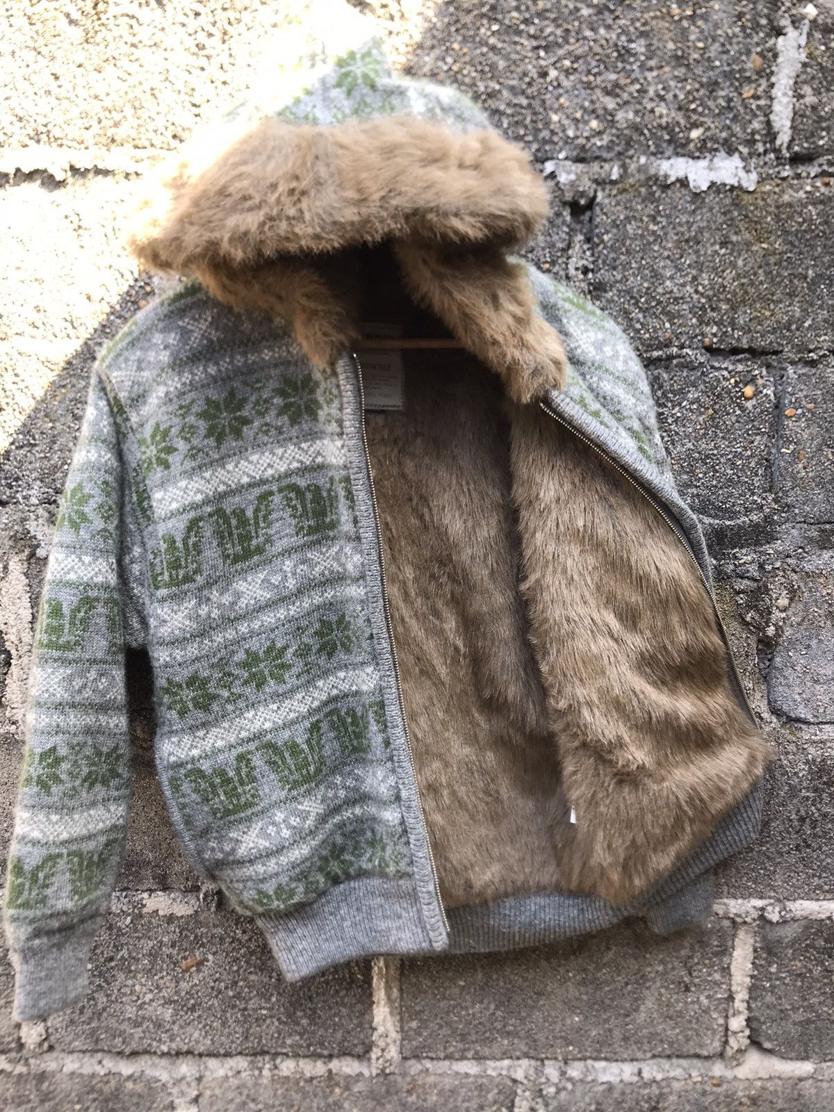 Japanese Brand ⚡️Vintage Hybrid Native Southwestern Faux Fur Hoodies Size US M / EU 48-50 / 2 - 5 Thumbnail