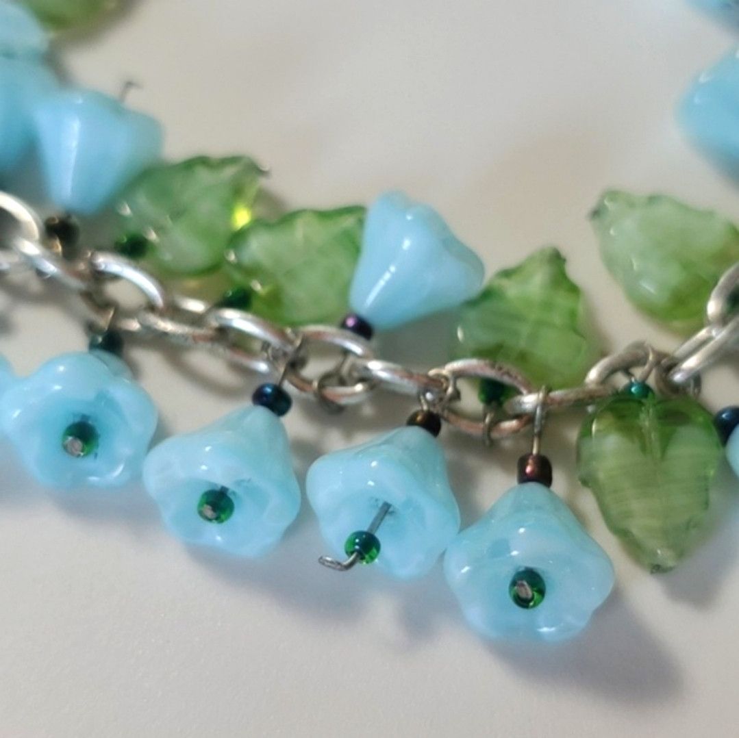 Handmade Charm 7" Bracelet Handmade Aqua Teal Green Flower Leaf Czech Size ONE SIZE - 8 Thumbnail