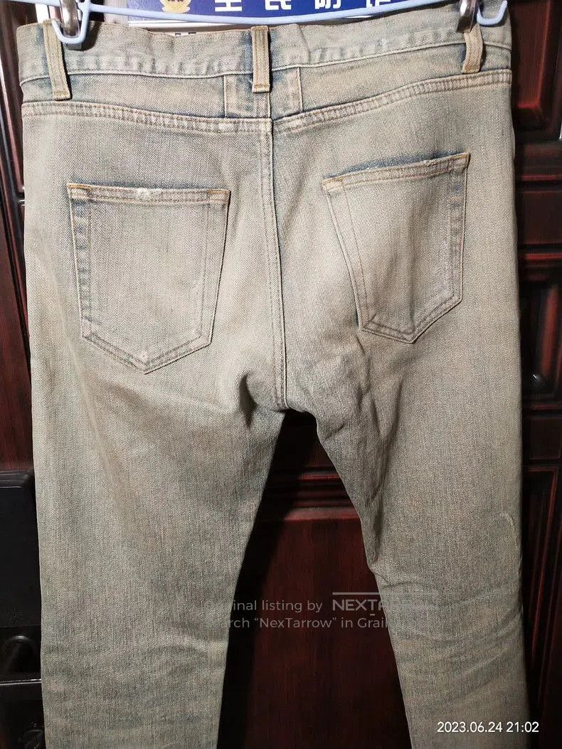 Saint Laurent Paris SLP 16 Distressed Blue Jeans Size 29. Size US 29 - 6 Thumbnail