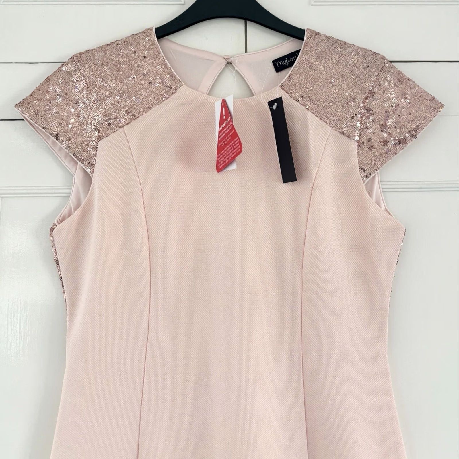 Vintage VINTAGE? No - (Oops): Myleene Klass Dress Open Backed Sequin Shoulders Bodycon Pink 12 UK Women Short Sleeve Party/Cocktail Wedding Formal Summer BNWT Size XL / US 12-14 / IT 48-50 - 3 Thumbnail