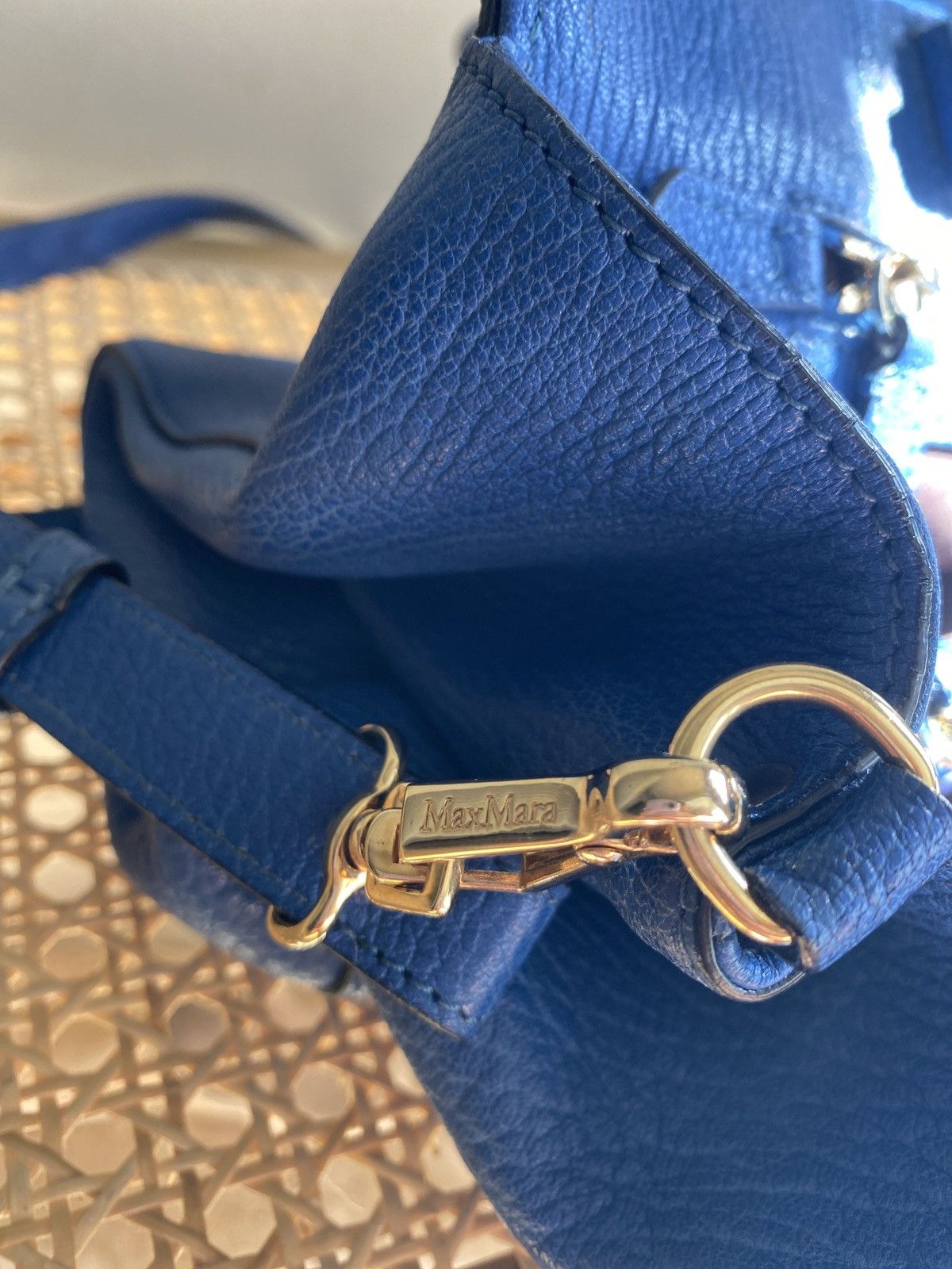 Max Mara Max Mara, blue, pebbled leather convertible bag Size ONE SIZE - 9 Thumbnail