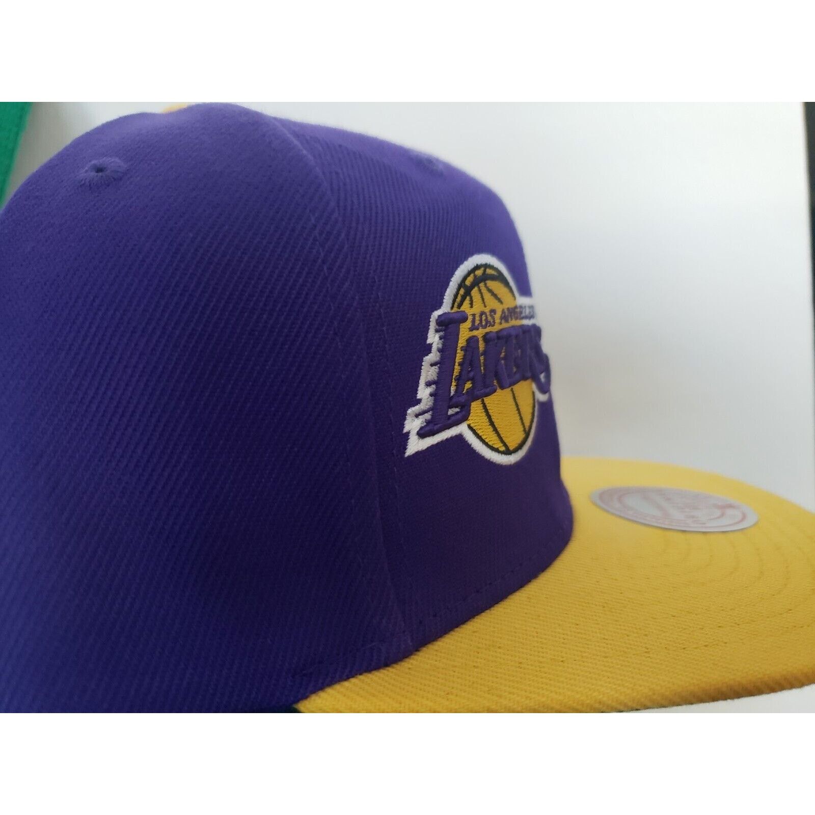 Mitchell & Ness Los Angeles Lakers Hat 2009 NBA Finals Purple Mitchell Ness Size ONE SIZE - 4 Thumbnail