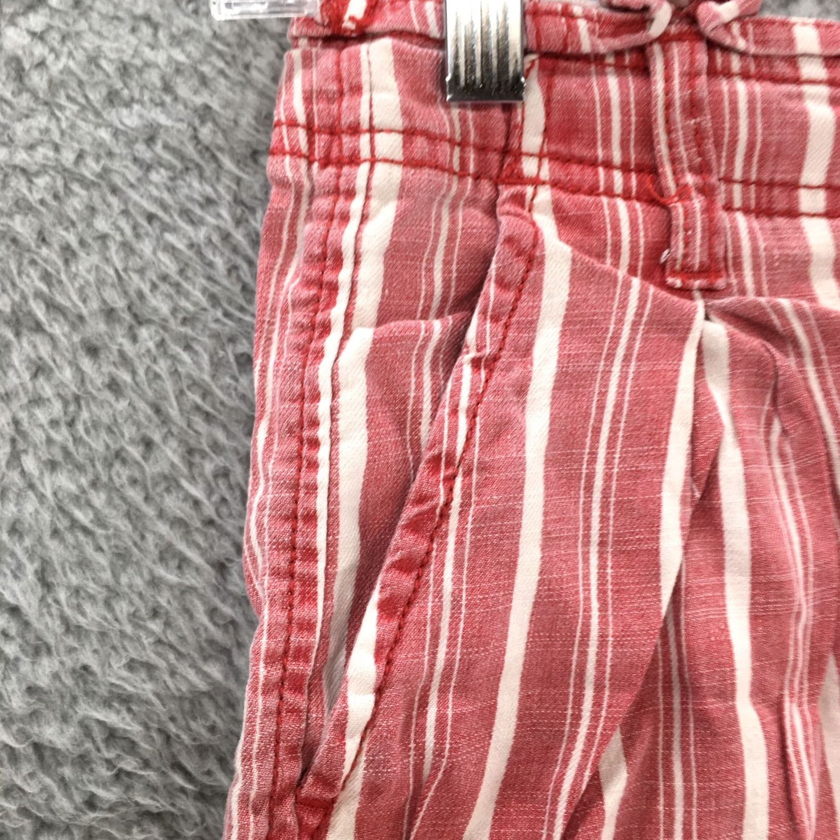 American Eagle Outfitters American Eagle Outfitters Shorts Womens 4 Red Stripe Linen Blend Cuffed Hem Bermuda Summer Casual Womens 4 Red Stripe Linen Blend Cuffed Hem Size 27" / US 4 / IT 40 - 2 Thumbnail