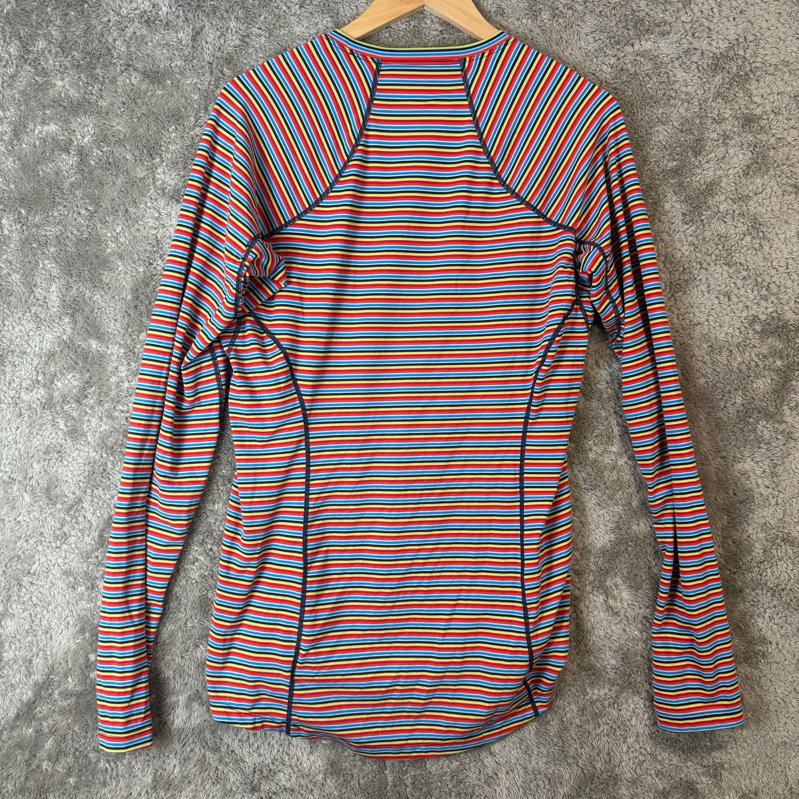 Columbia Columbia Men's Baselayer Long Sleeve Top Shirt Red Stripe L Size US L / EU 52-54 / 3 - 3 Thumbnail
