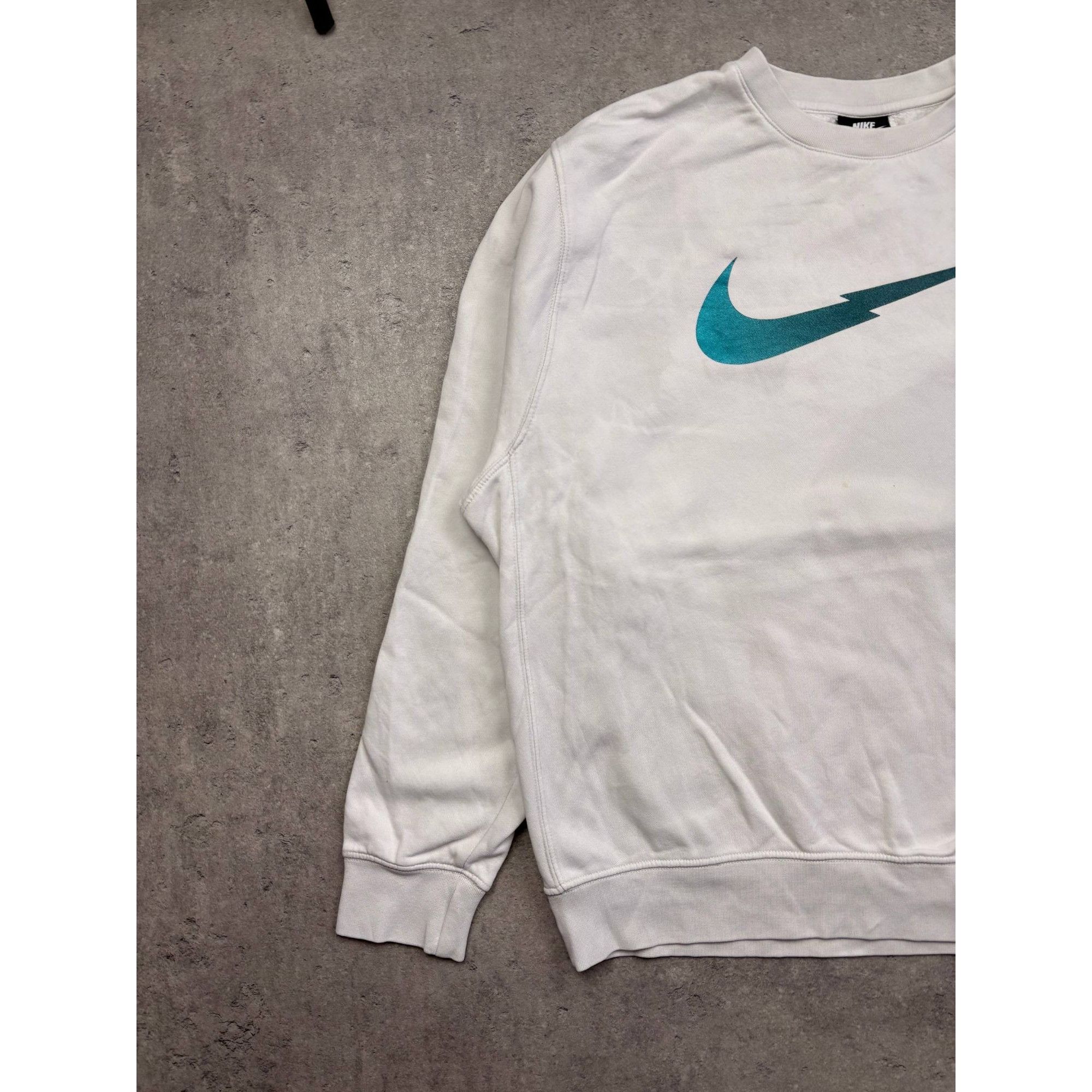 Nike Nike Sportswear 20/21 Lightning Swoosh Crewneck Sweatshirt M Size US XL / EU 56 / 4 - 2 Thumbnail