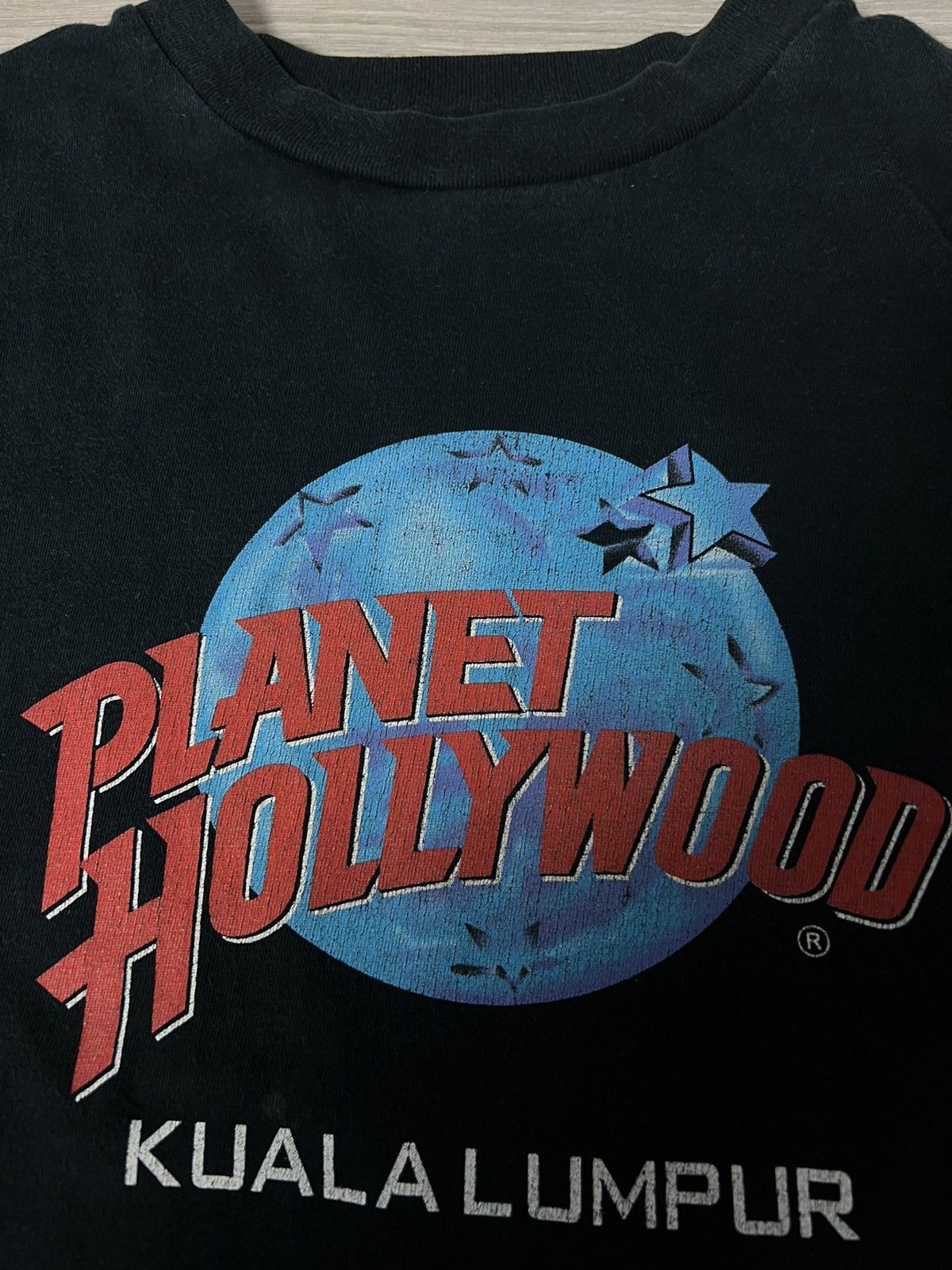 Band Tees Planet Hollywood KUALALUMPUR Logo T-Shirt L 90s Streetwear Size US L / EU 52-54 / 3 - 8 Thumbnail