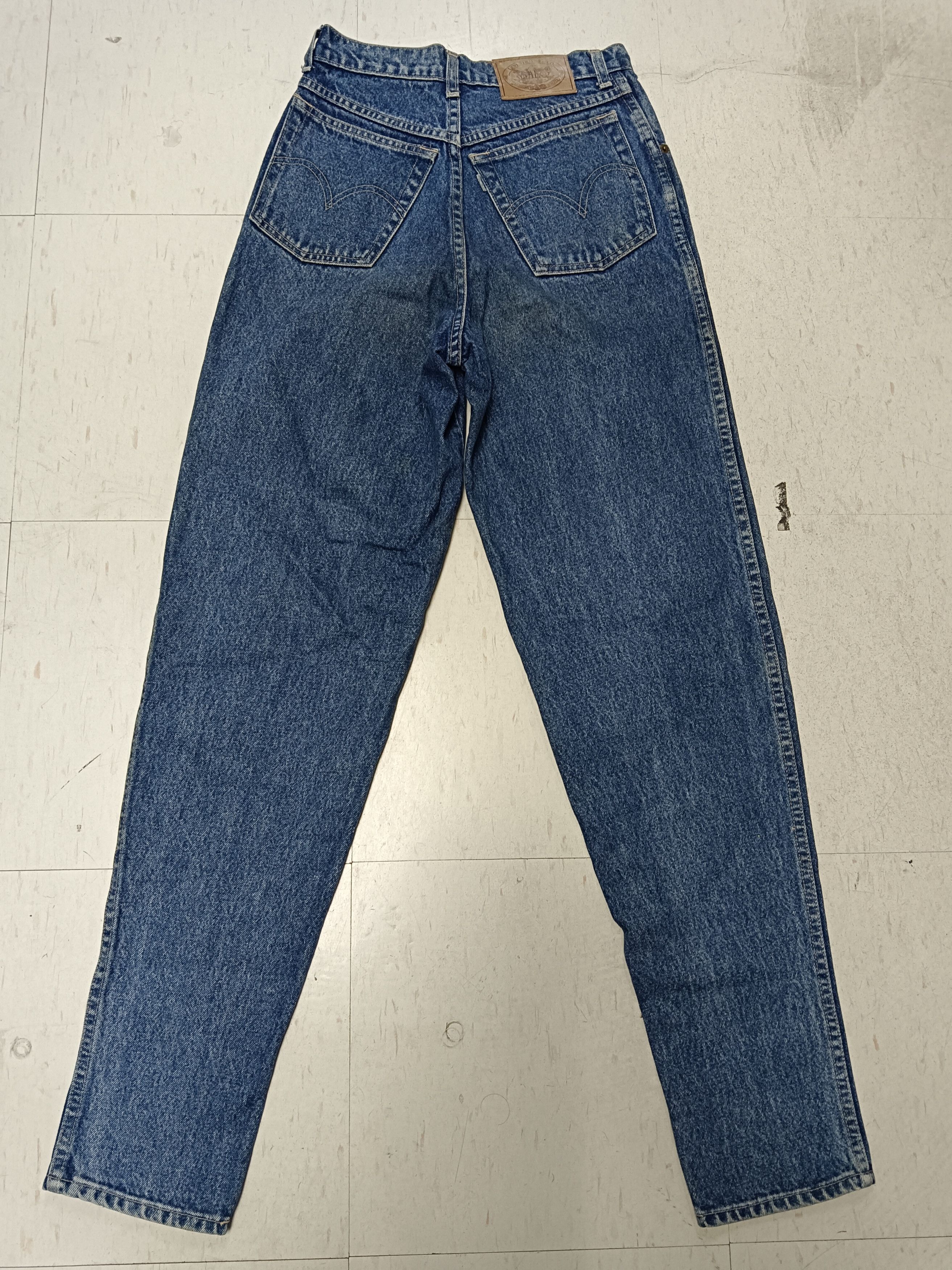 Levi's Vintage Clothing Levis vintage silver tag classic unisex size 25 Size US 26 / EU 42 - 2 Thumbnail