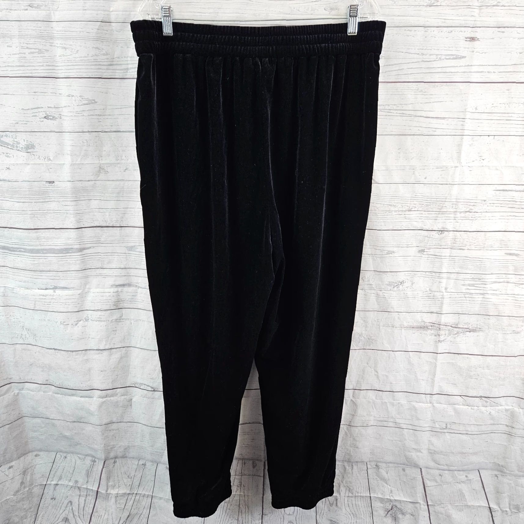 Velvet Skies Are Blue Velvet Cropped Pants 1X Black High Rise Womens Pants VIPNQI Size 40" / US 18 - 3 Thumbnail