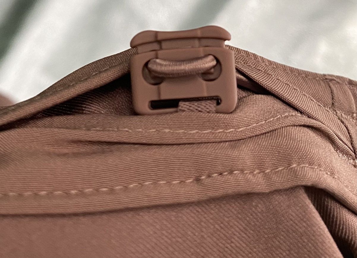 Lululemon Lululemon Utilitarian Cargo Shorts Smoky Topaz Mens Small Size US 31 - 7 Thumbnail