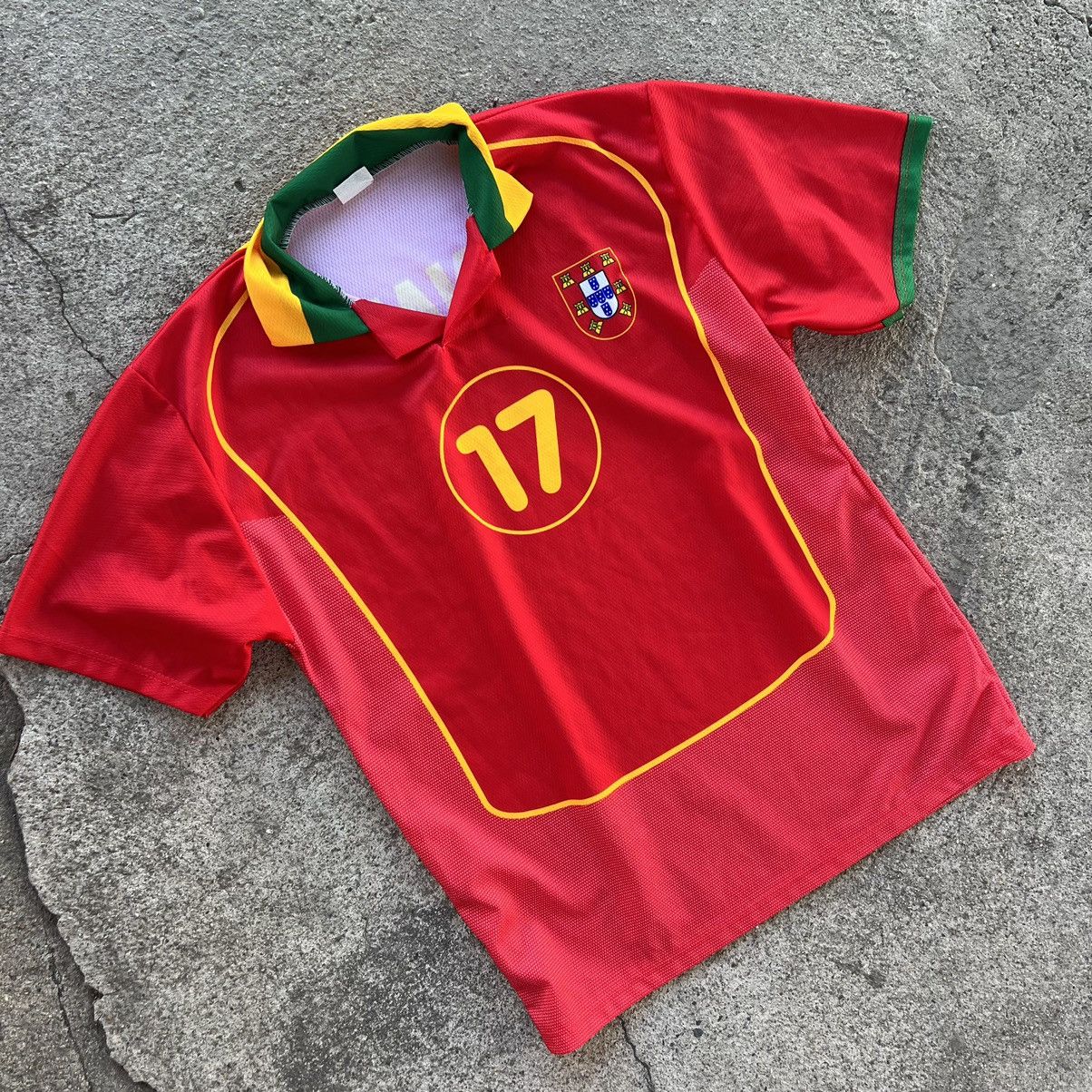 Vintage Vintage Portugal Soccer Jersey Size US M / EU 48-50 / 2 - 2 Thumbnail
