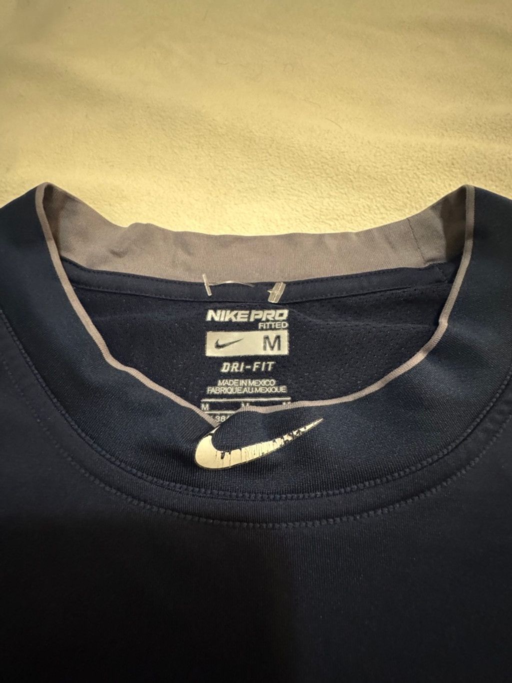 Nike Tampa Bay Rays Nike Athletic Shirt Navy Blue sz-M Size US M / EU 48-50 / 2 - 2 Thumbnail