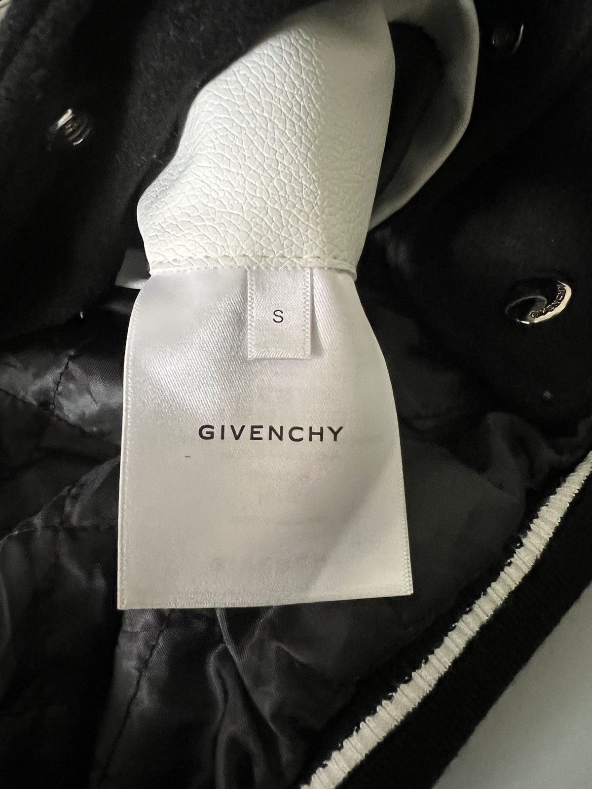 Givenchy Givenchy Black & White Varsity Jacket Size US S / EU 44-46 / 1 - 11 Thumbnail