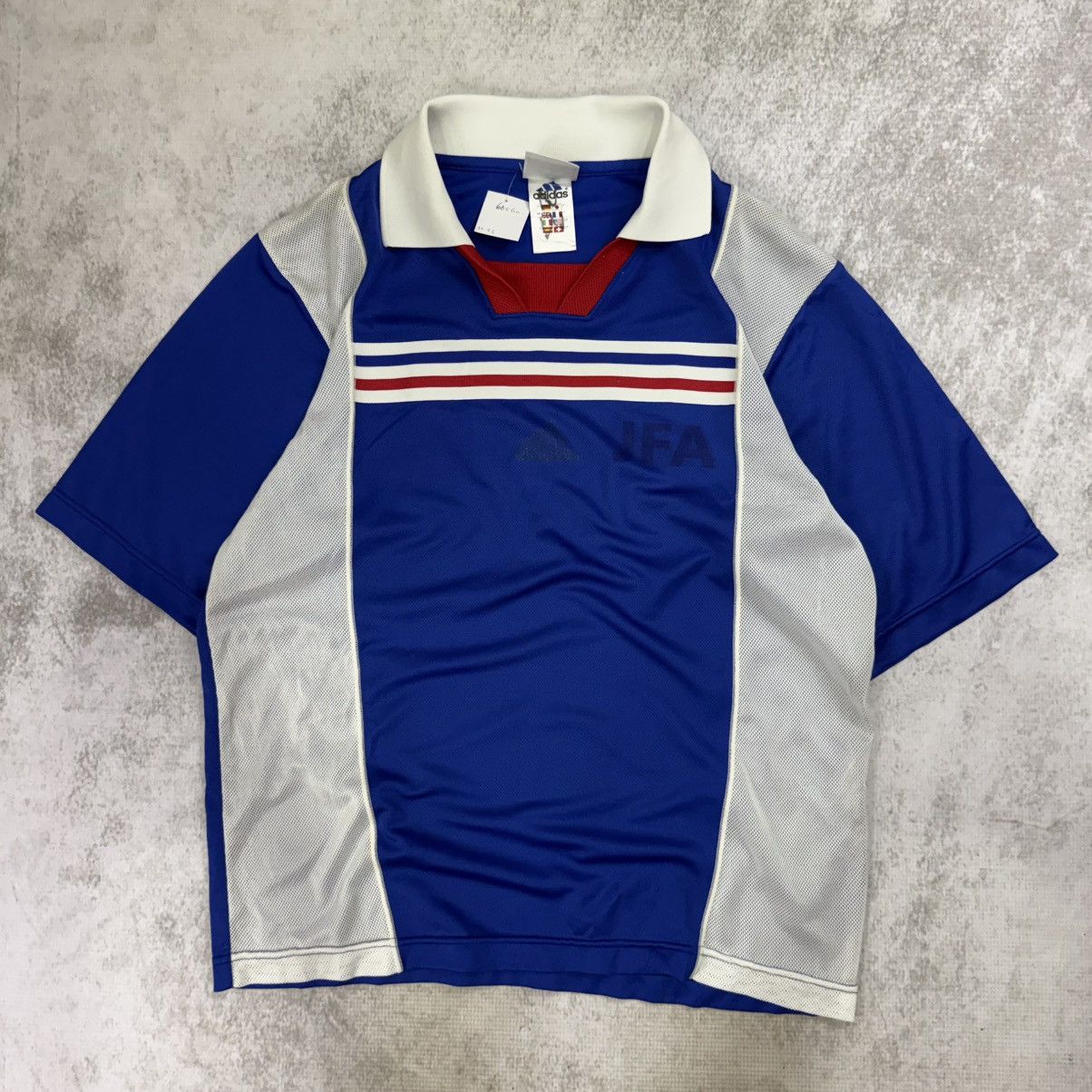 Vintage Vintage Adidas Japan jerseys Size US L / EU 52-54 / 3 - 1 Thumbnail
