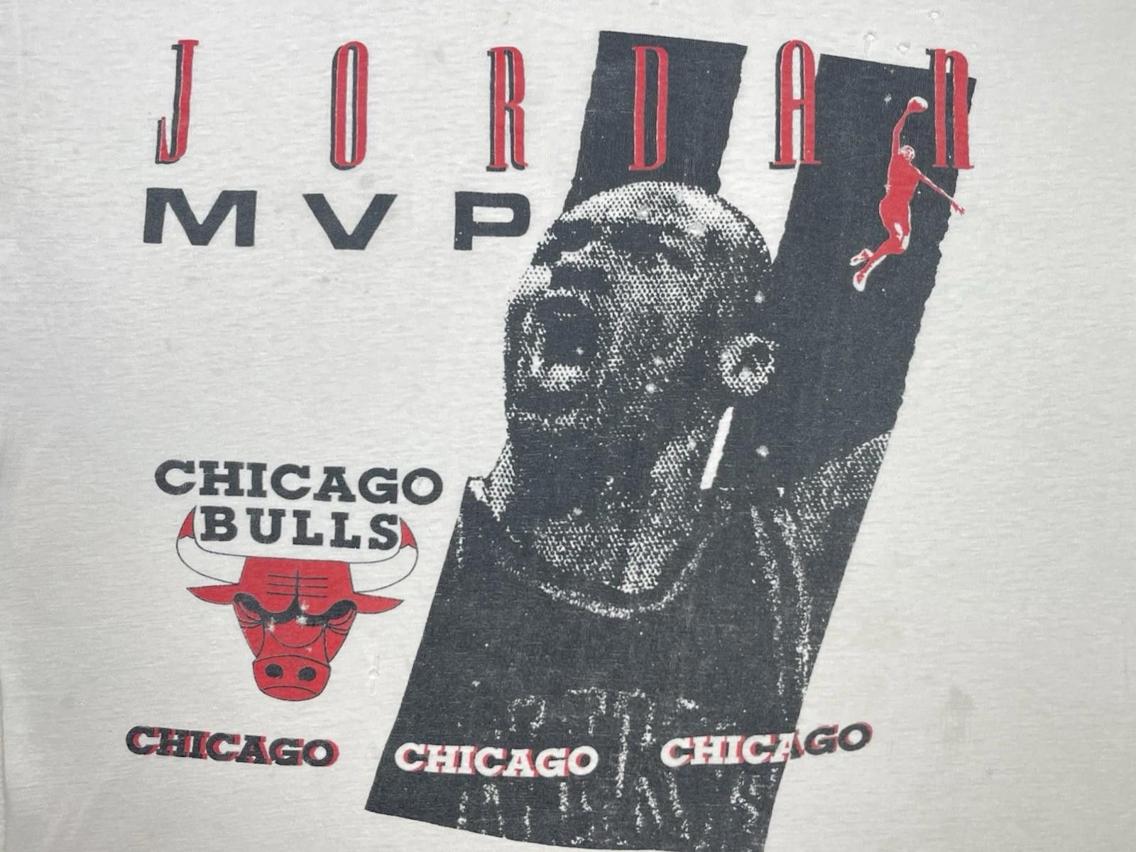 Vintage 1988 Chicago Bulls Michael Jordan Bootleg MVP White TShirt M Size US M / EU 48-50 / 2 - 7 Thumbnail