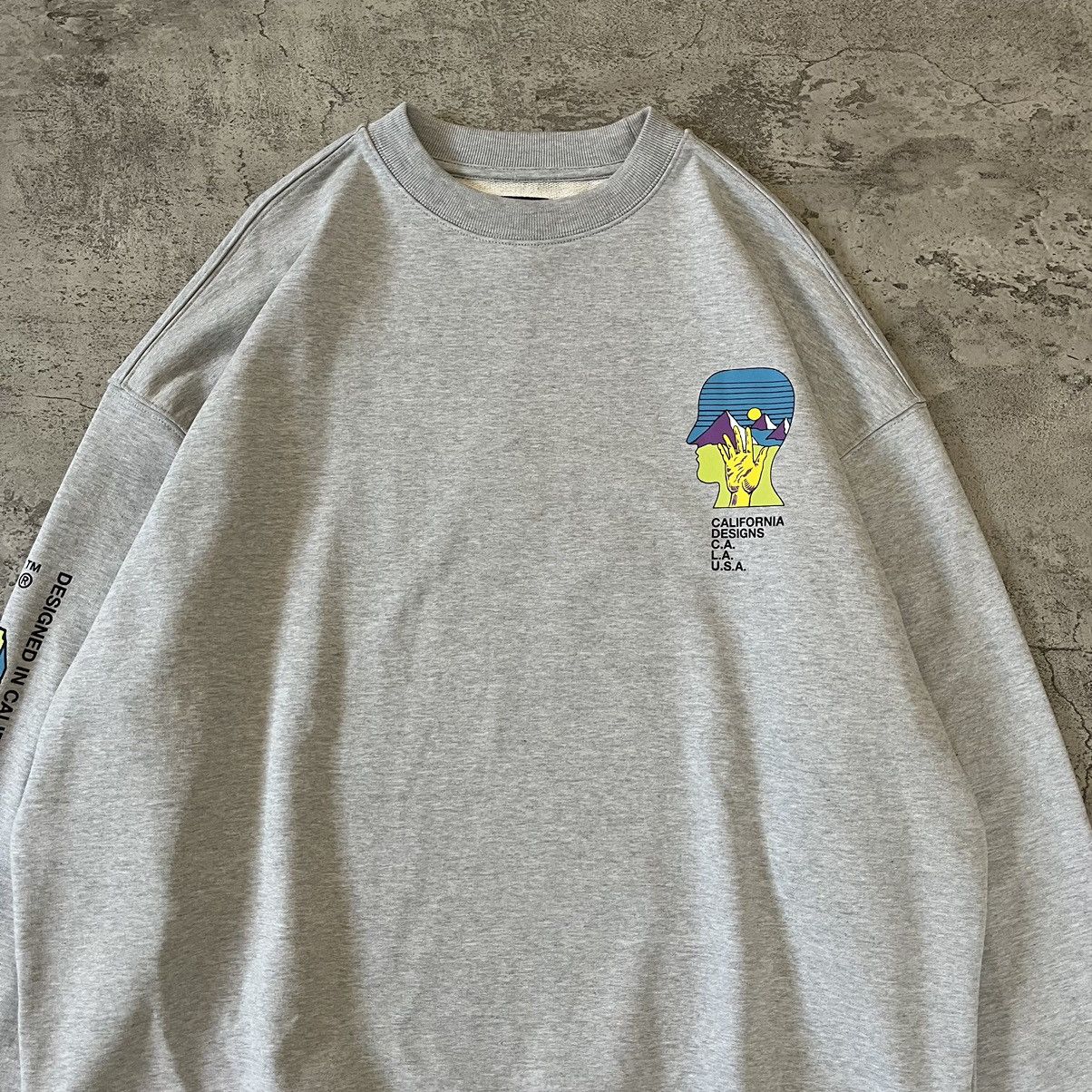 Brain Dead Brain Dead x Invincible Building Block Crewneck - Grey Size US XL / EU 56 / 4 - 4 Thumbnail