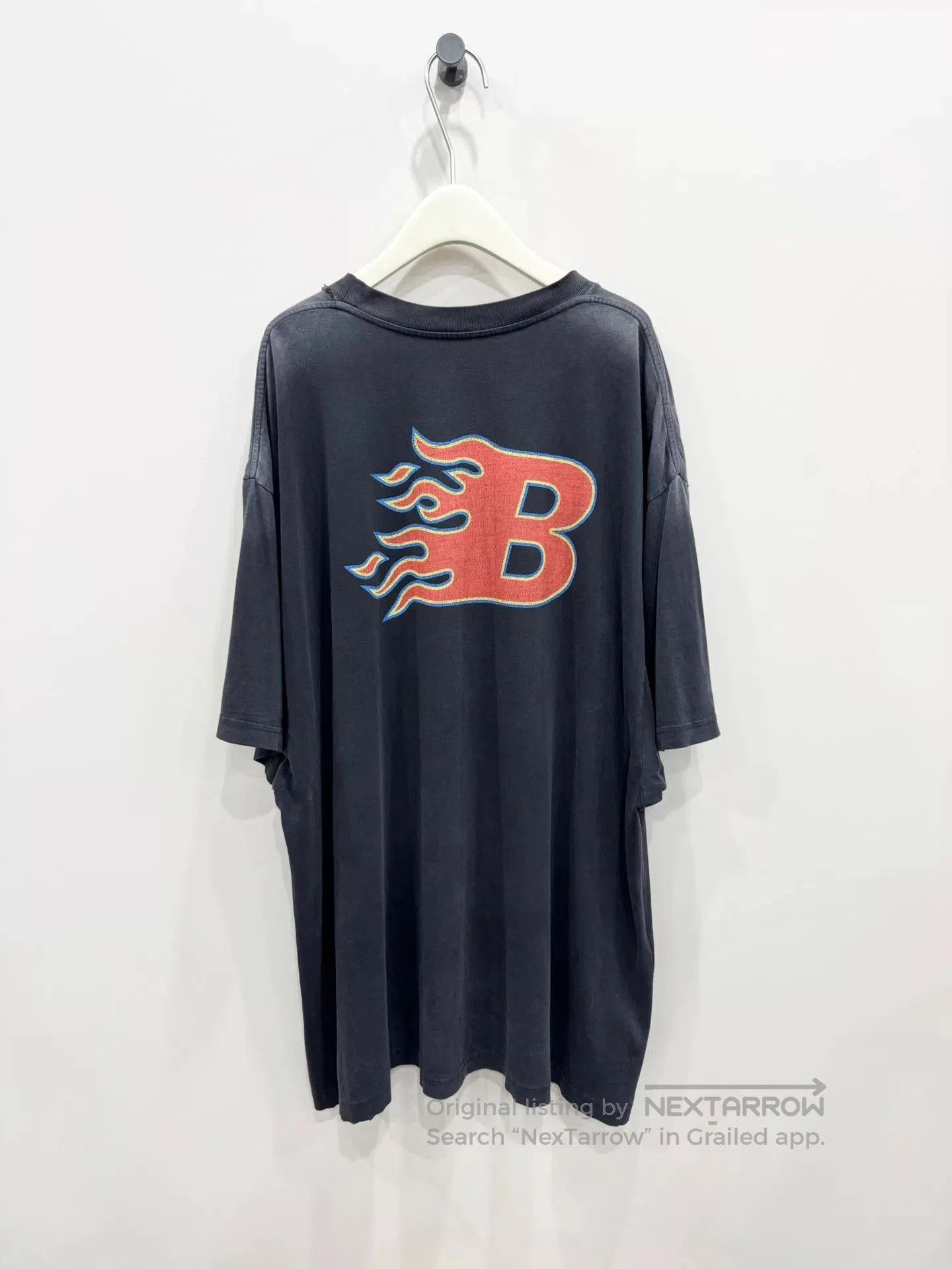Balenciaga Balenciaga Vintage Flame Print T-Shirt Size S. Size US S / EU 44-46 / 1 - 2 Thumbnail