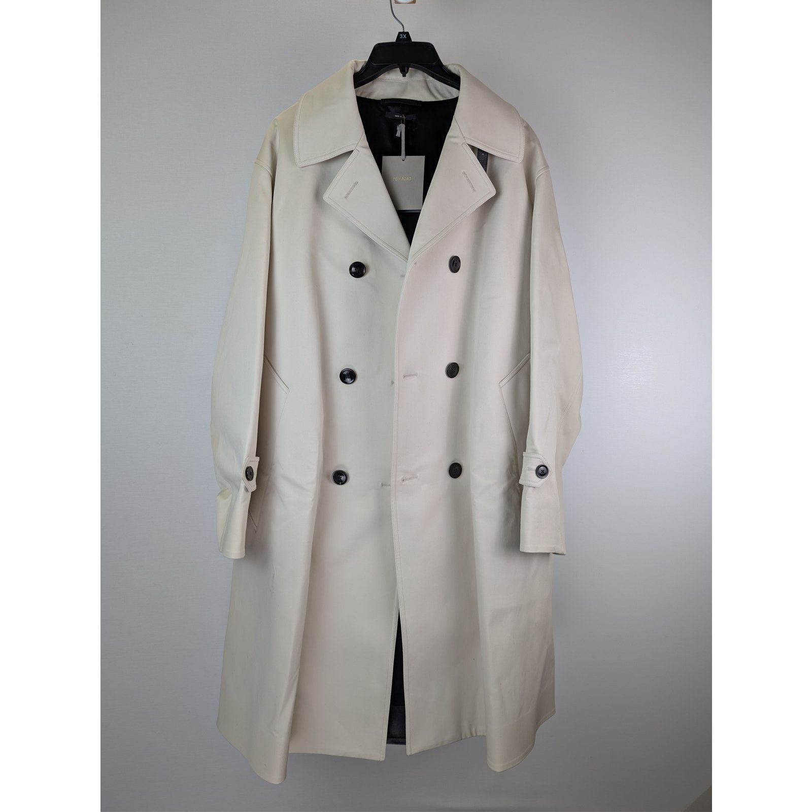 Tom Ford o1rshd1 CC20 Sportswear double-breasted leather coat White Size US M / EU 48-50 / 2 - 11 Thumbnail